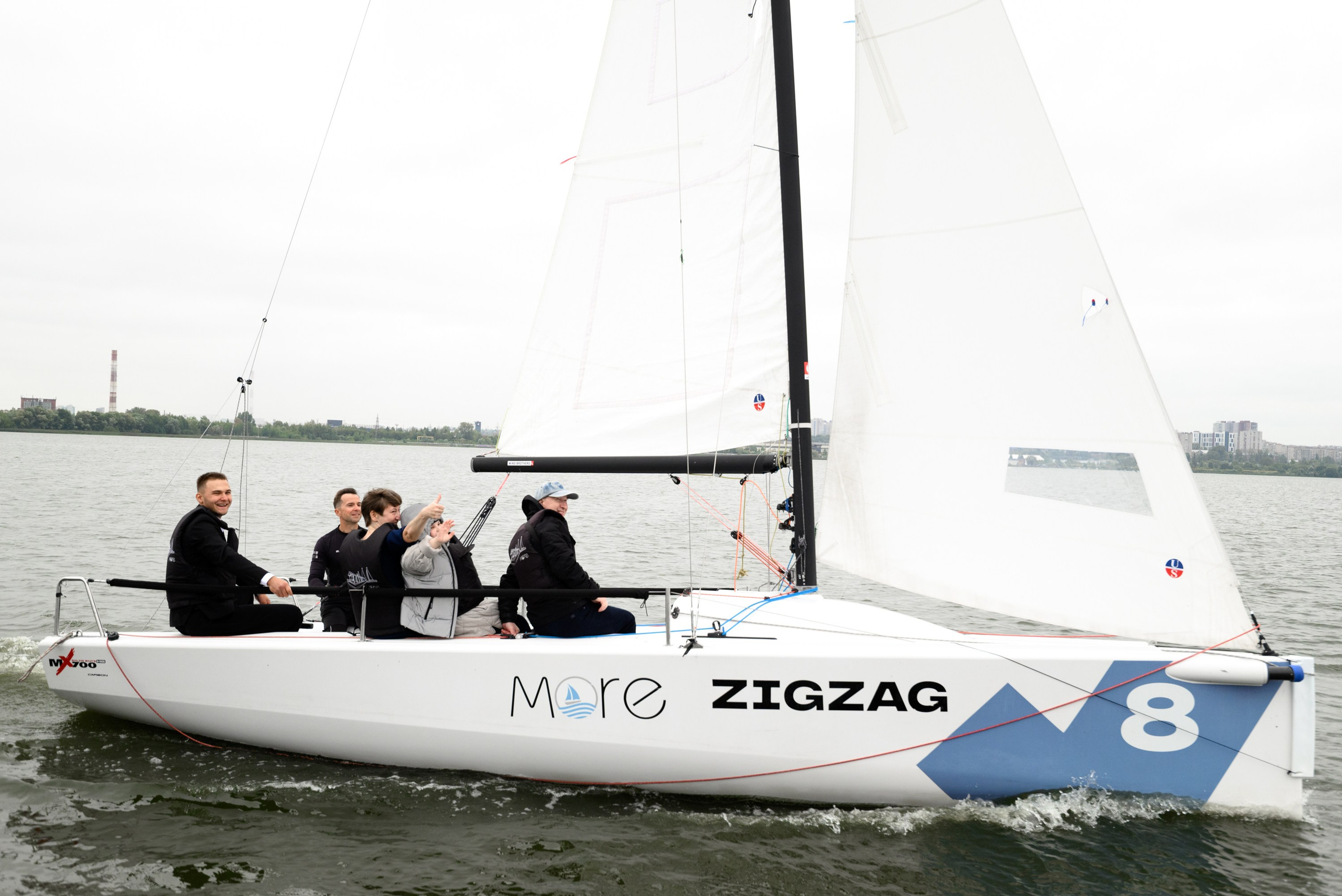 Яхт-клуб. Свадебный фотограф Ижевск Петр Шишков