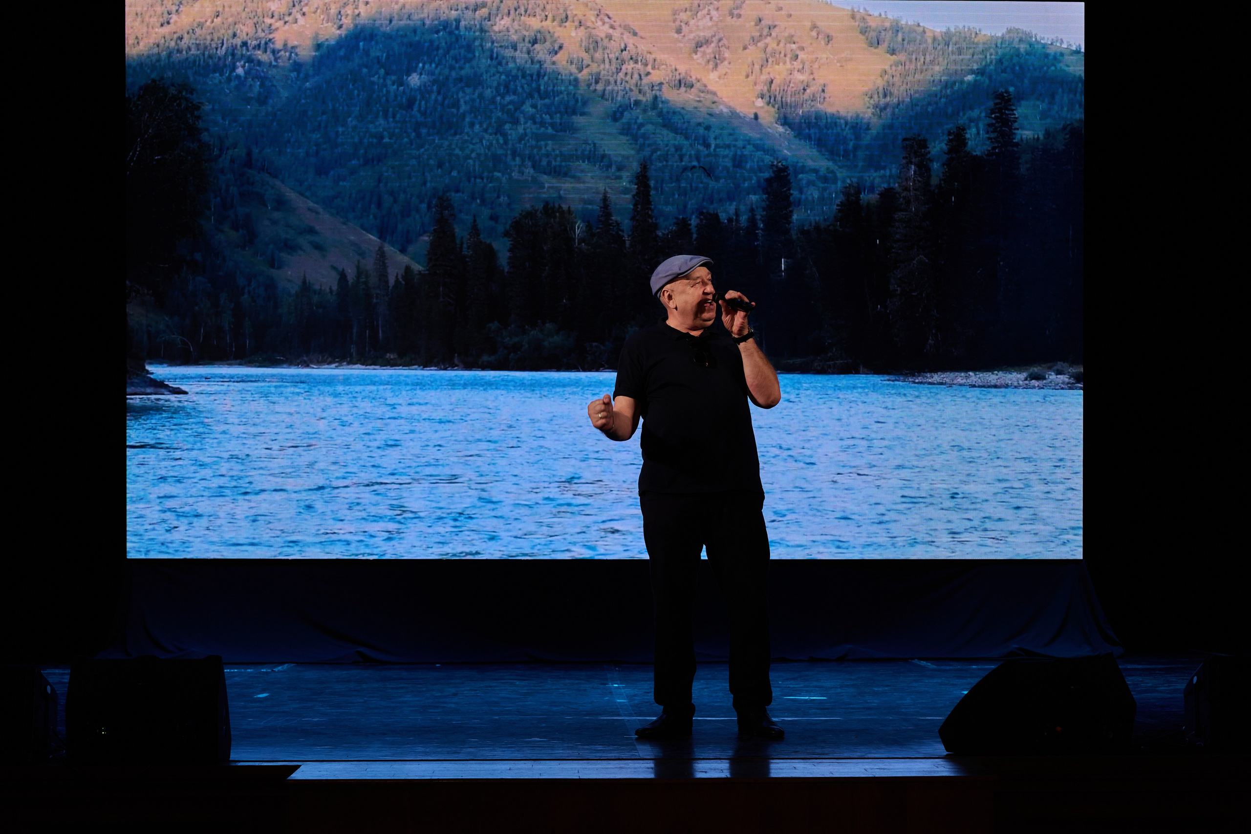 Церемония награждения медалями «Память Героев Отечества». Фотограф Роман Адлер