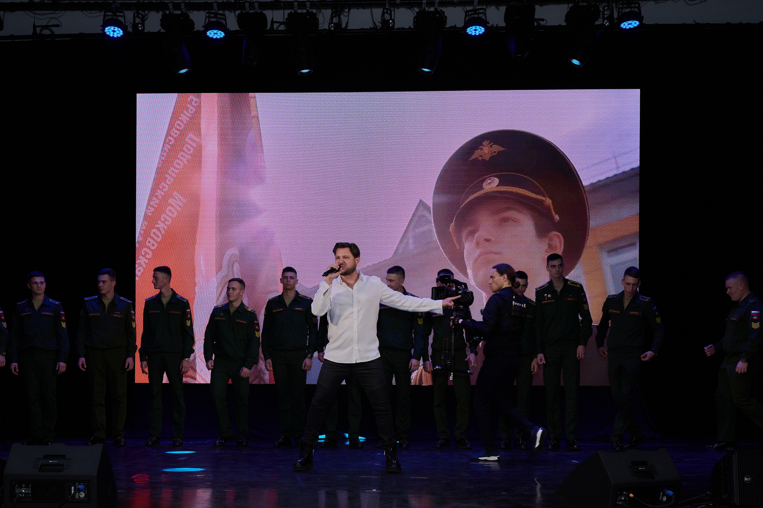 Церемония награждения медалями «Память Героев Отечества». Фотограф Роман Адлер