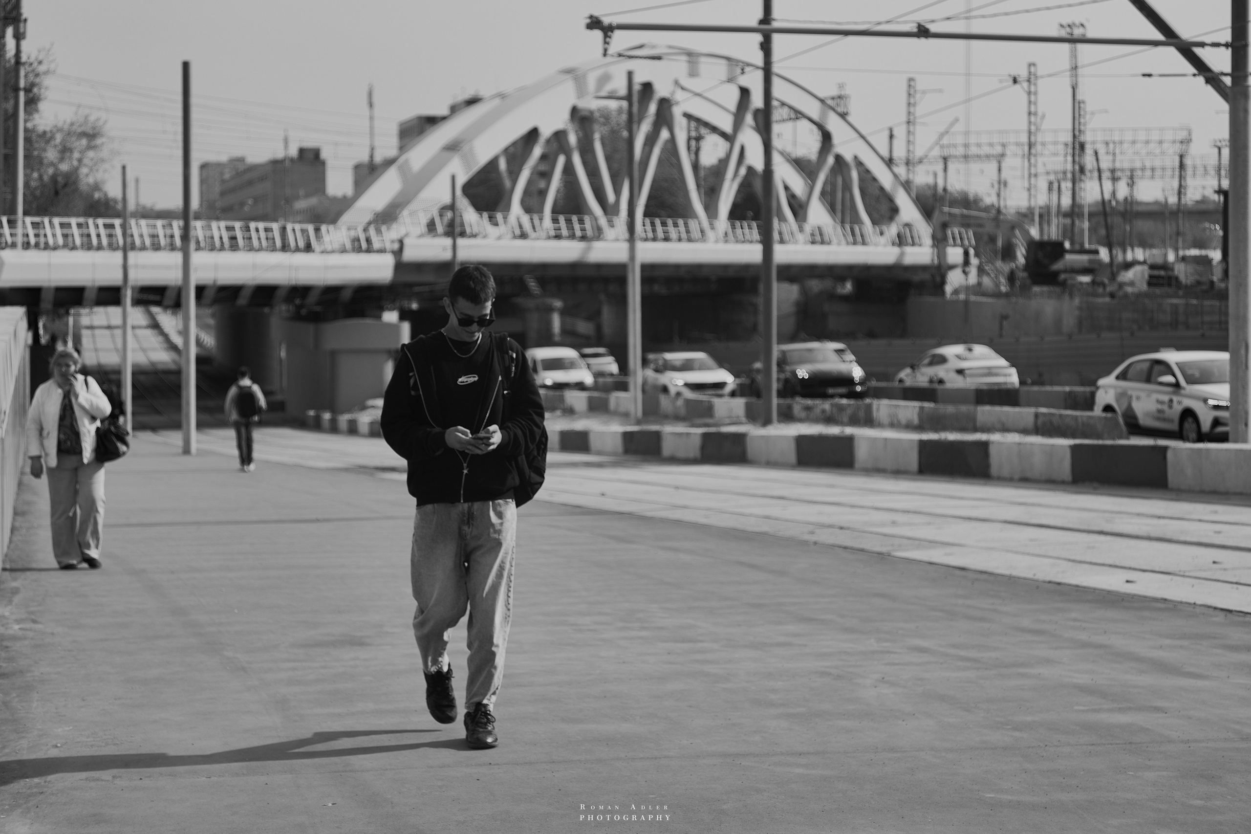 Зарисовки. Сентябрь. Москва 2024. Фотограф Роман Адлер