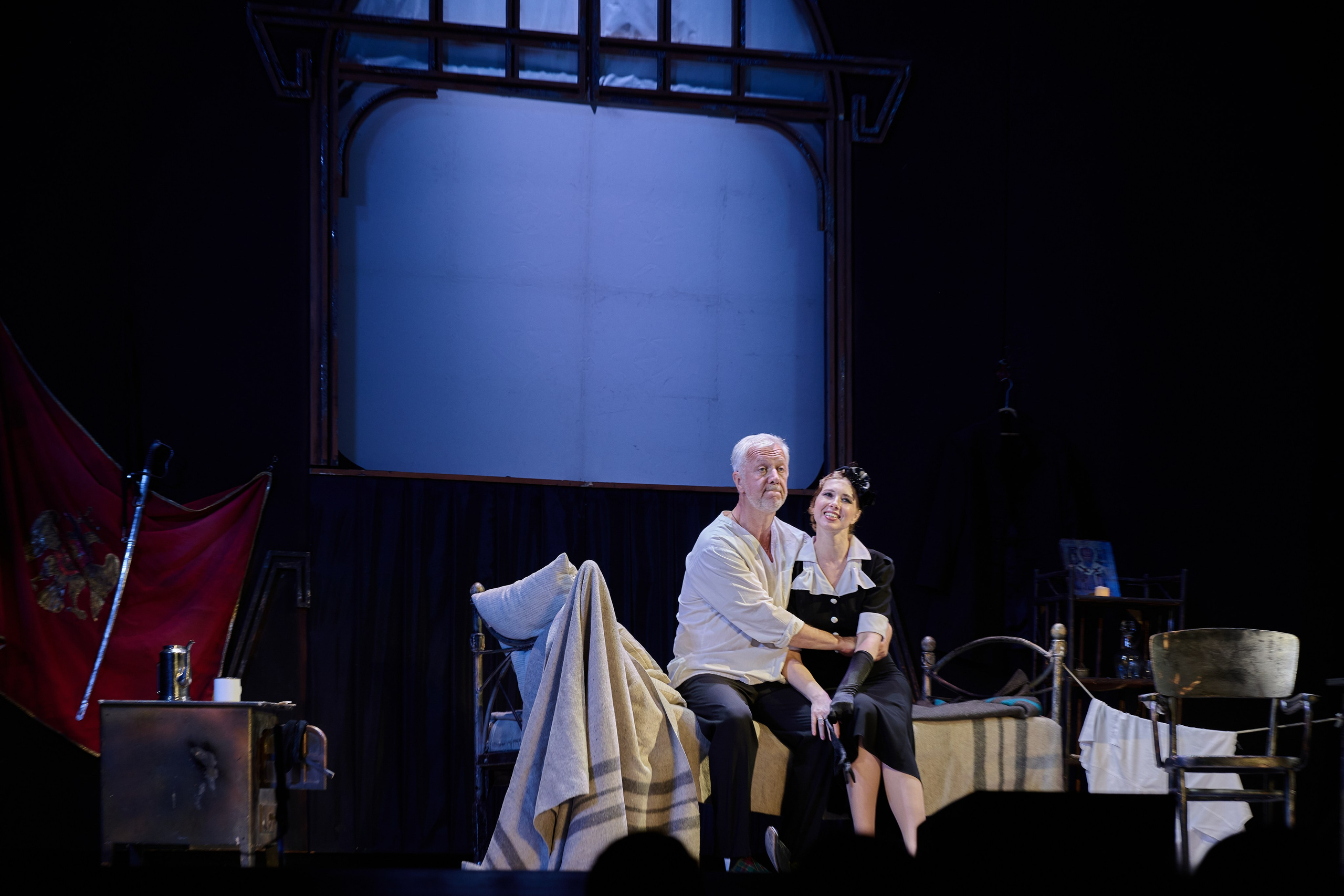 Спектакль «Товарищ». Фотограф Роман Адлер