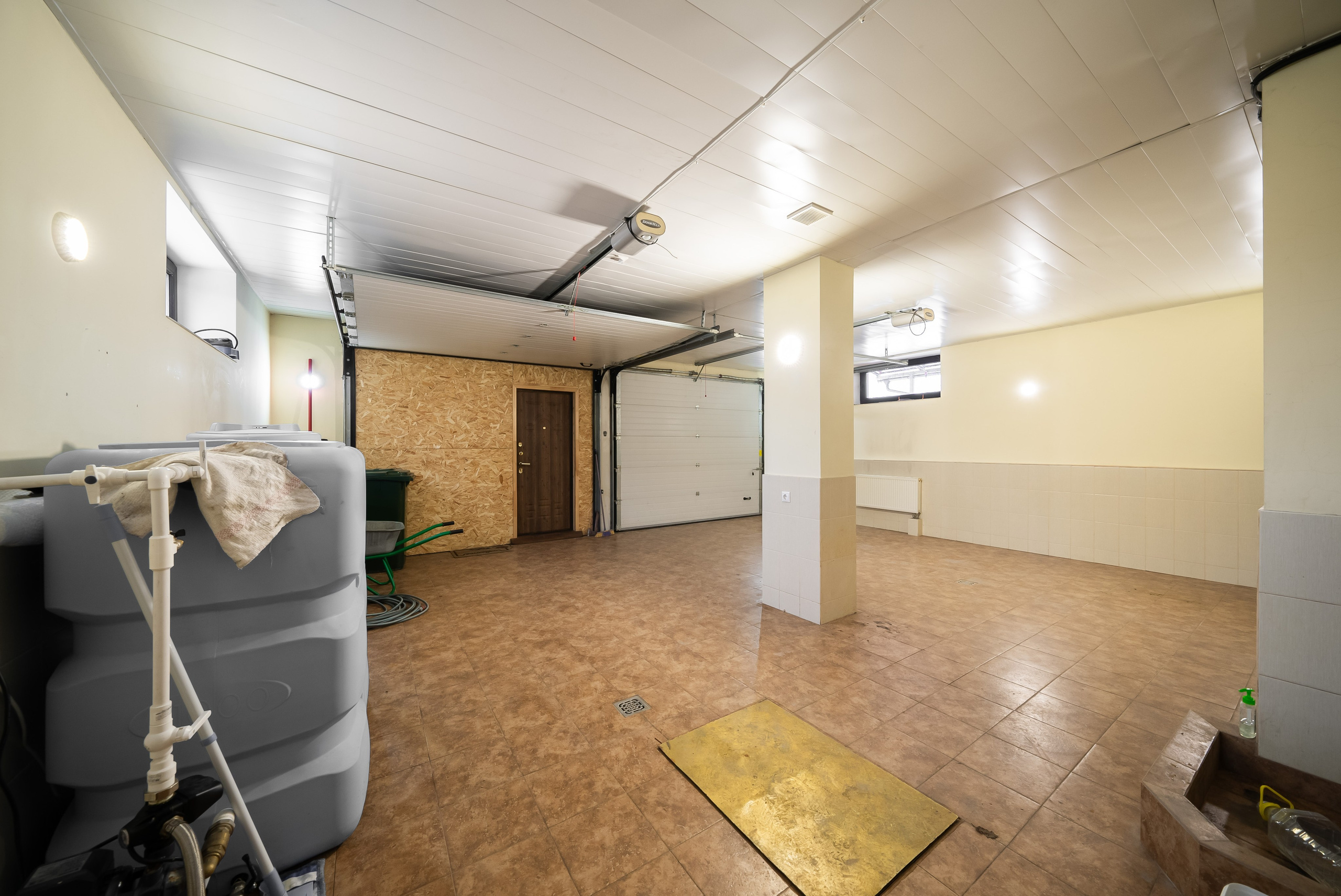 ДОМ п. АДМИРАЛ. Фото и видео-съемка Андраник Хачатурян