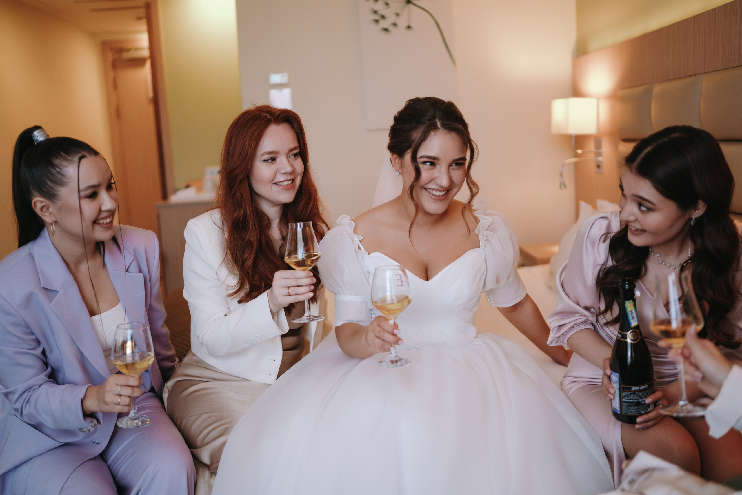 Свадебная фотосессия Радика и Дианы — Уфа, Nesterov Plaza, ЖК Империал, Президент Отель, шатёр М5