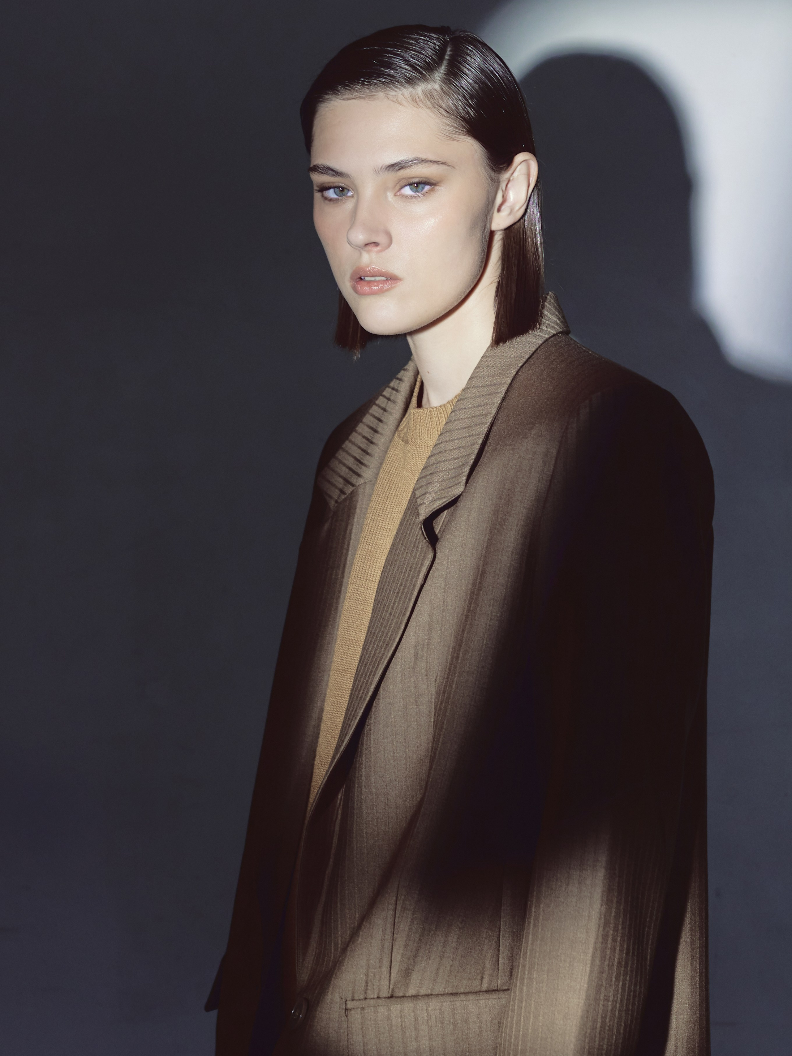 Посмотреть альбом Lookbook. Рекламный фотограф в Москве Катерина Смирнова