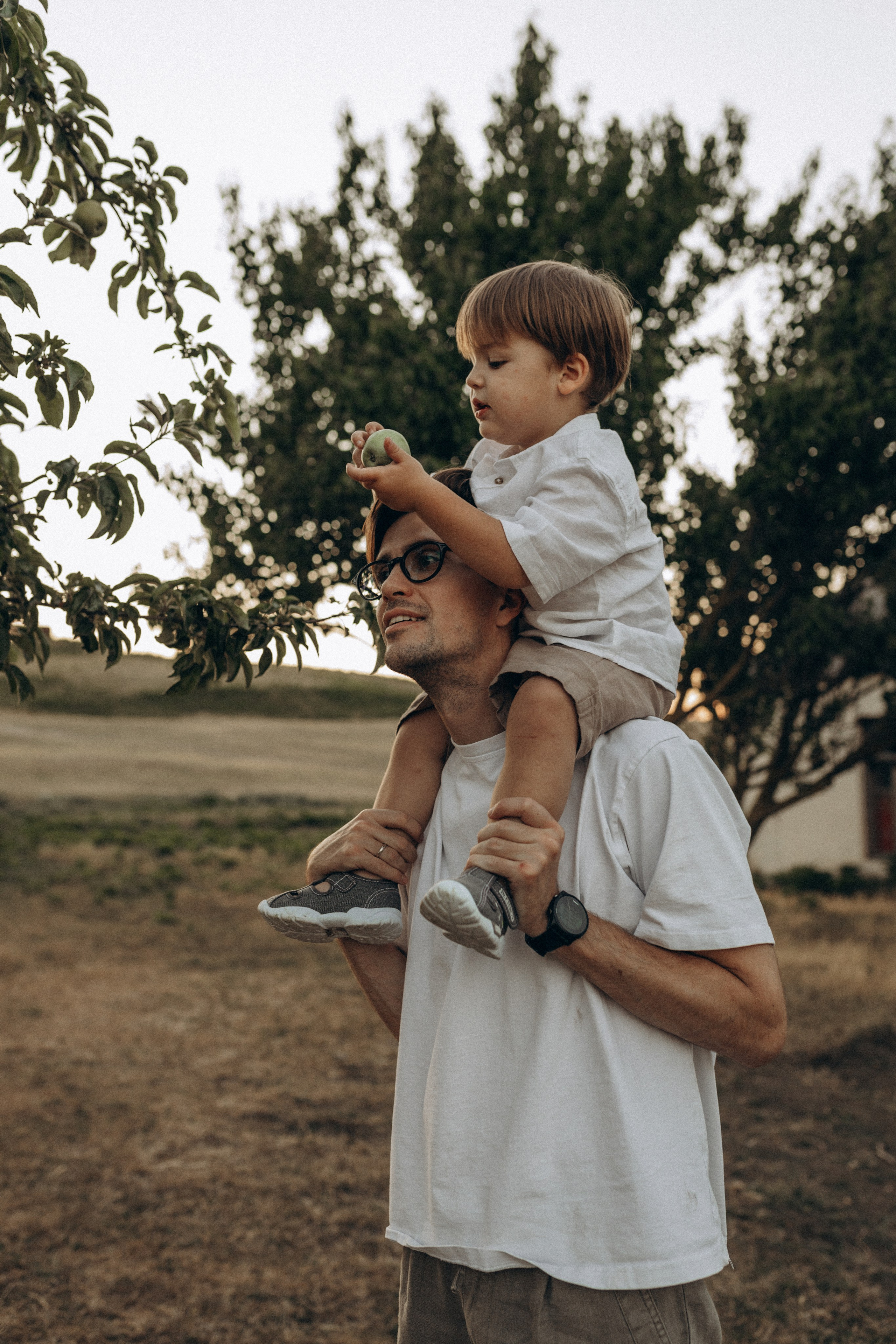 Миша Таня и Лев на ферме. Семейный фотограф в Новороссийске и Анапе Александра Яковлева