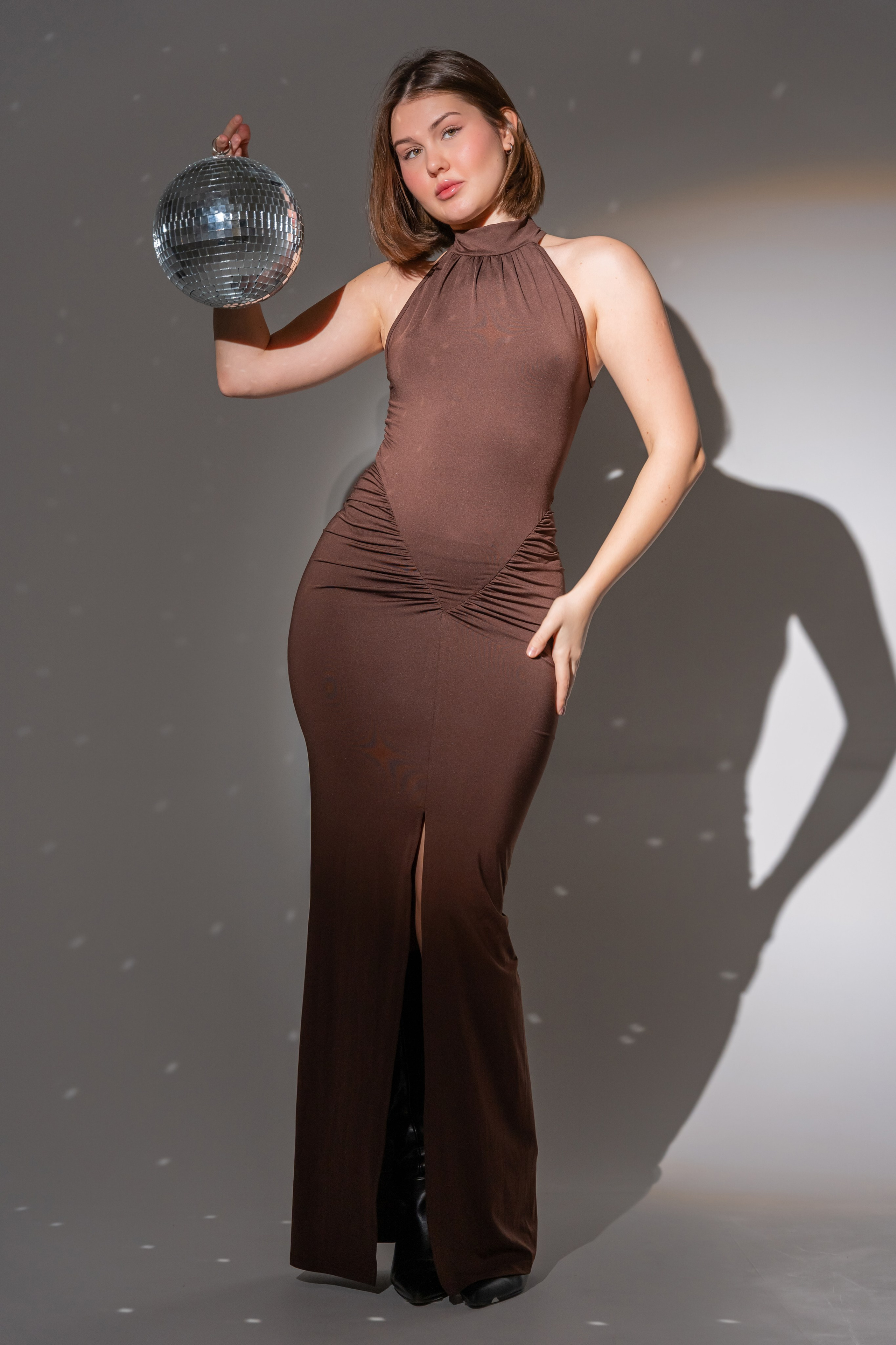 ДВА НОВОГОДНИХ НАСТРОЕНИЯ — ОТ УЮТА К ГЛЯНЦУ. Фотограф |Ленинск, Волжский, Волгоград| Наталья Савилова