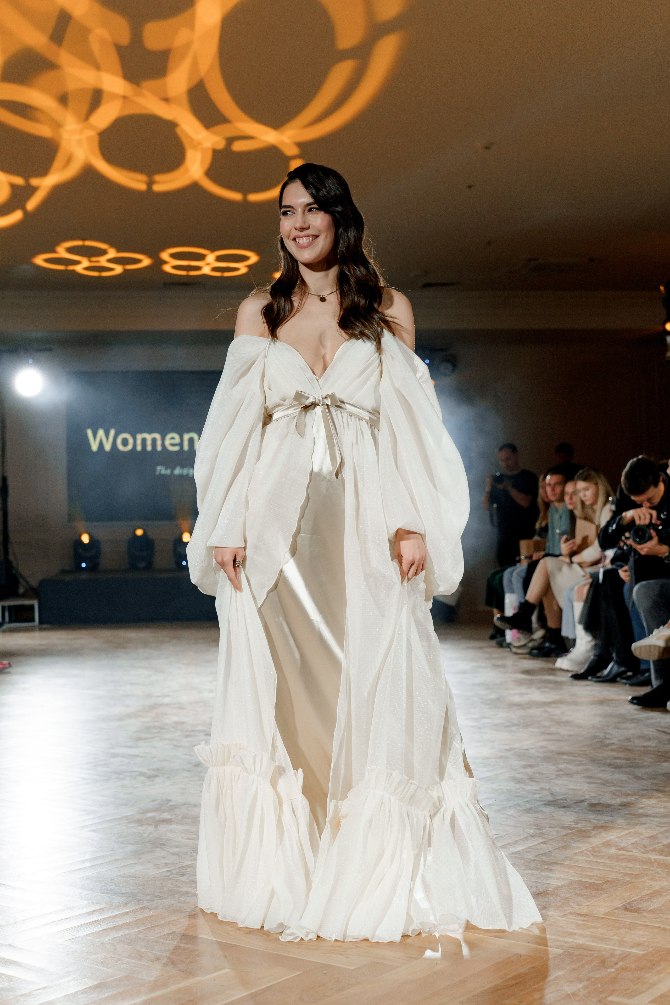 Выставка свадебных специалистов «Свадьба на 1000%». Свадебный фотограф в Санкт-Петербурге