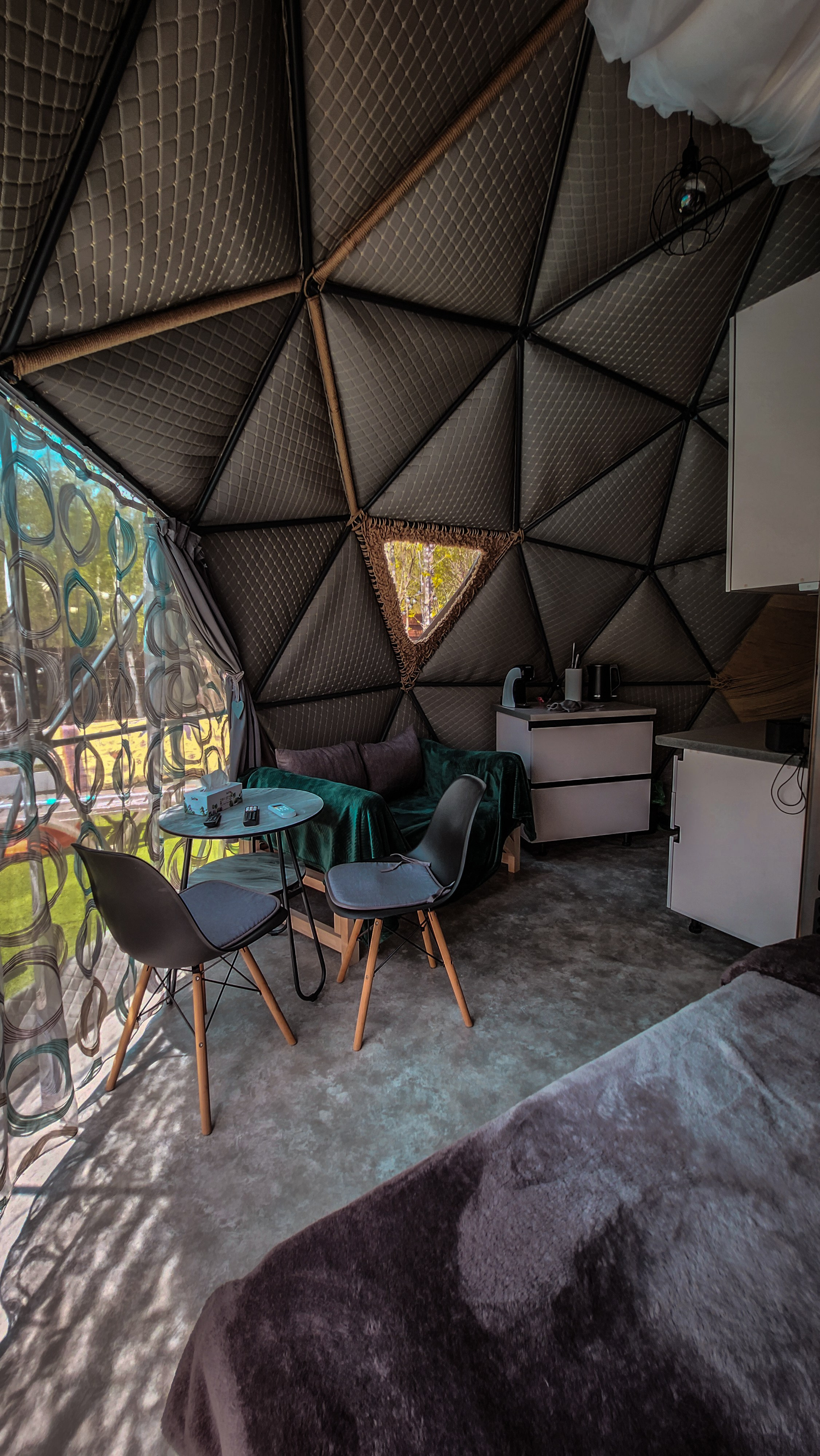 Геокупол фото. Вгости. Посуточная аренда дома во Владивостоке, баня с чаном. Теплый бассейн, геокупол. Аренда дома во Владивостоке, Надеждинском районе