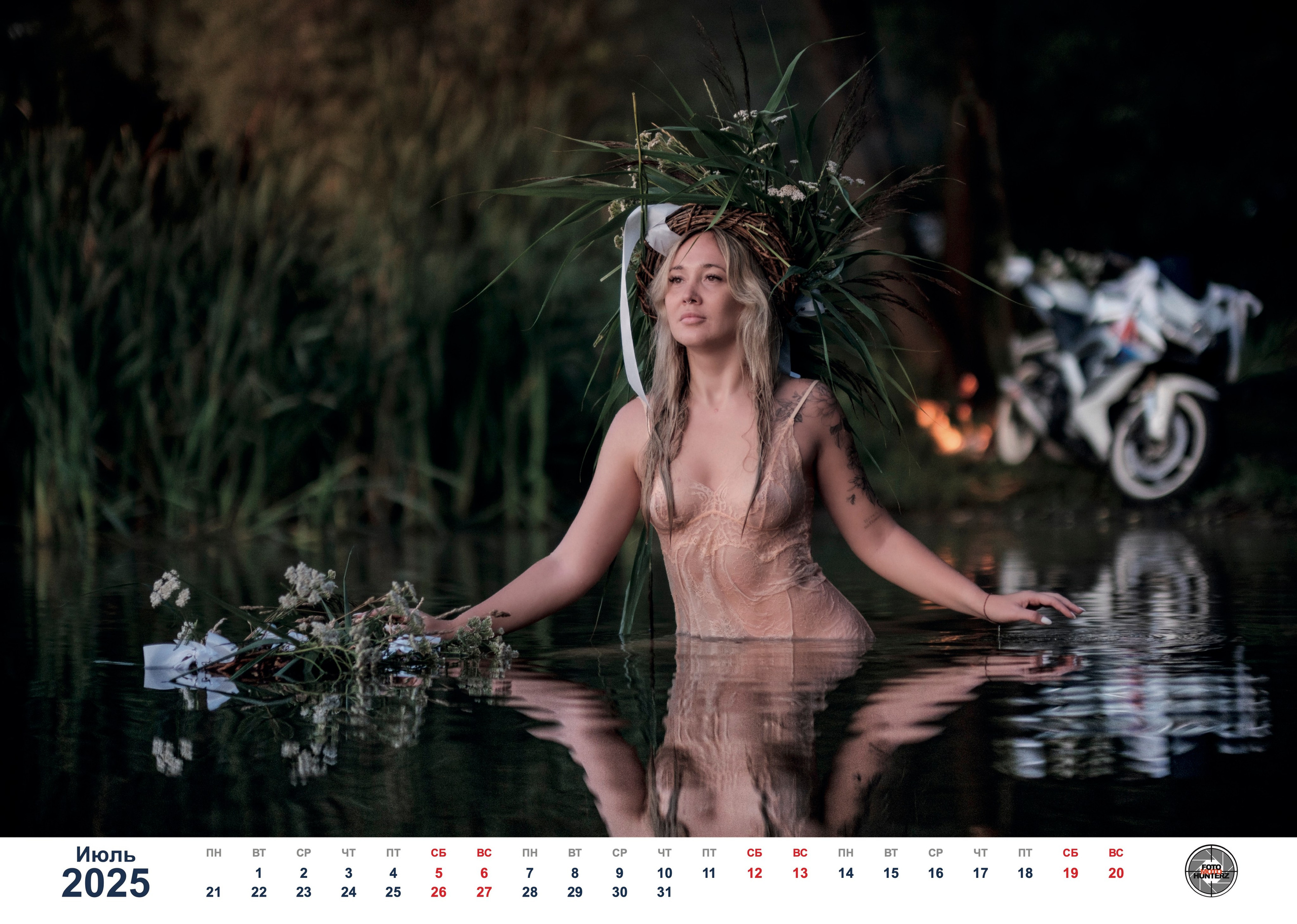 Календарь Girls Only 2024. FotoMotoHunterZ — фотографии мотоциклистов на улицах города