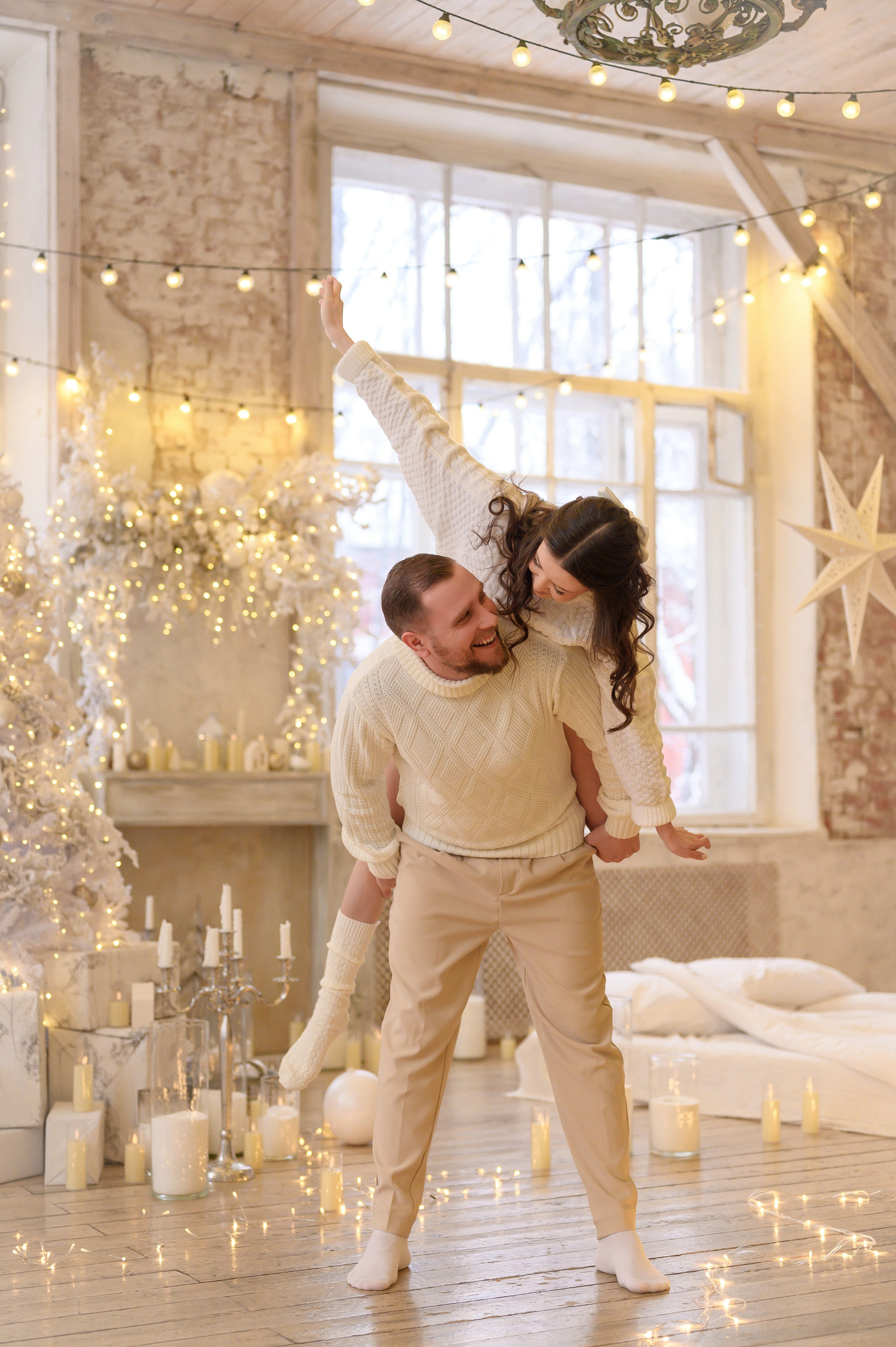 НОВЫЙ ГОД 25/26. Алина Полонейчик, фотограф в Москве в стиле минимализм