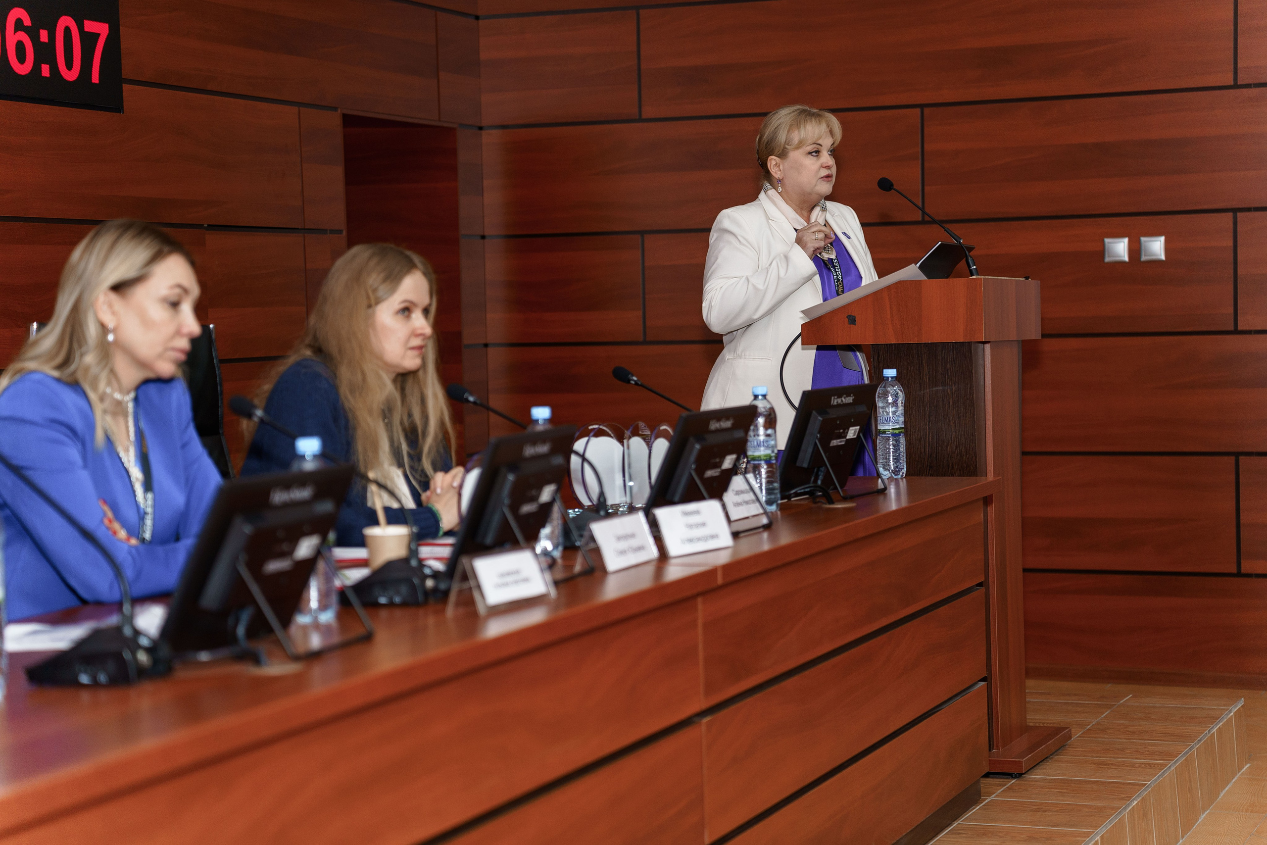 СПИКЕРЫ. PRO-AGELESS