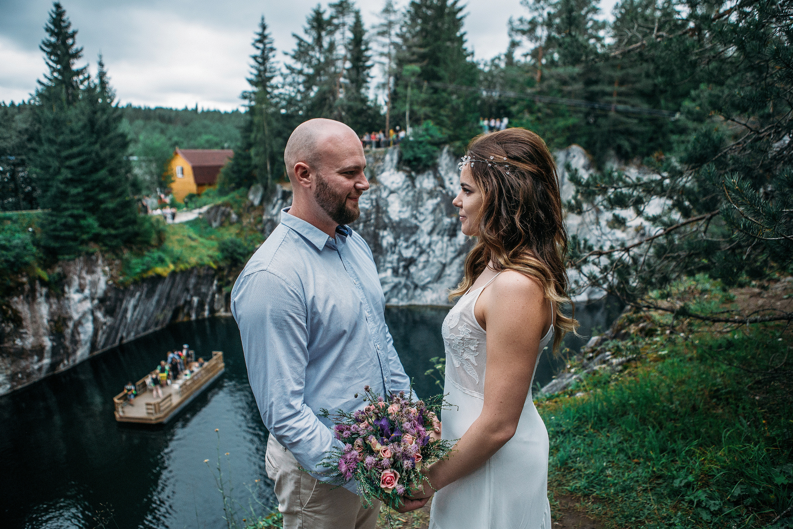 Кареллия - прекрасное место для лавстори фотосессии