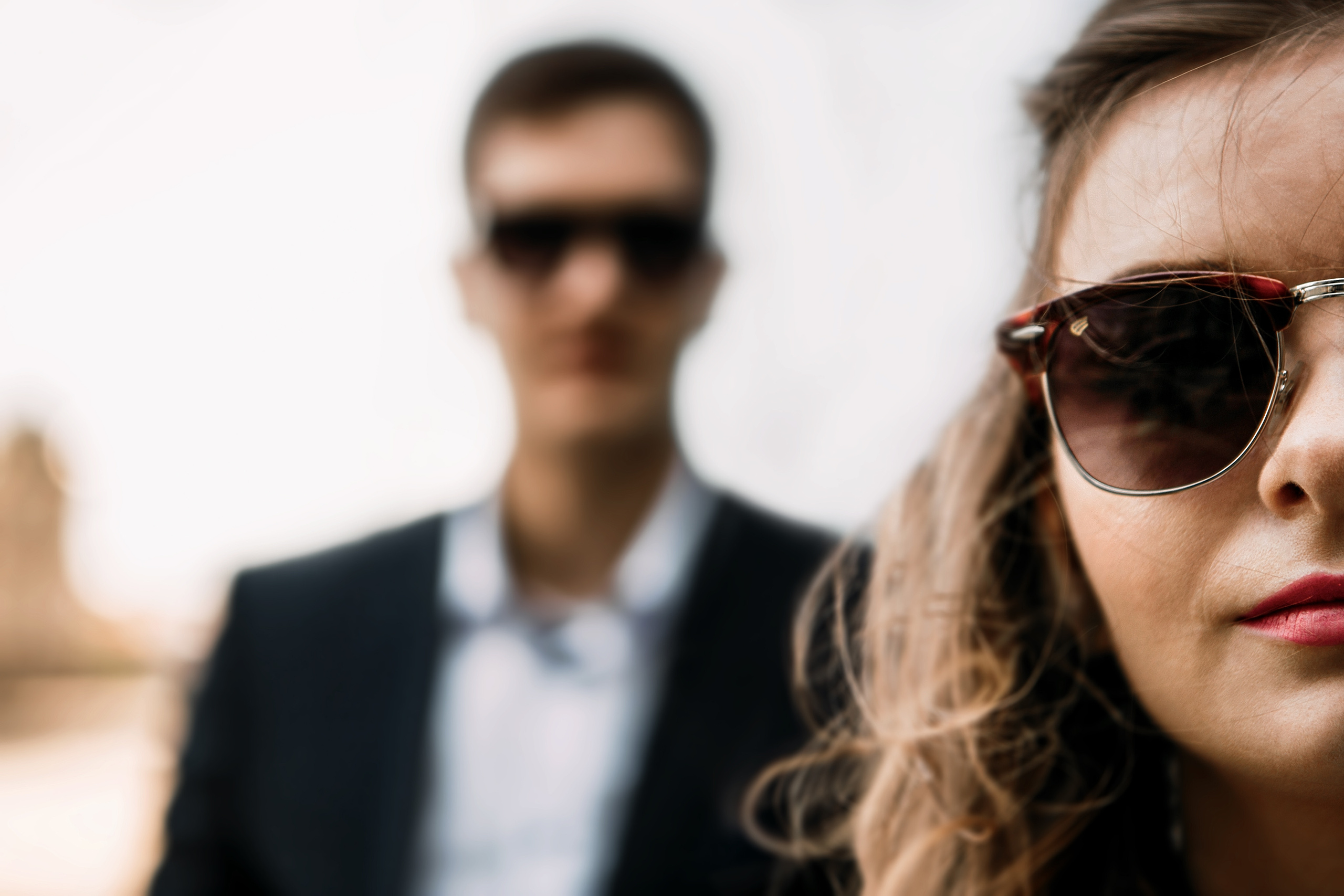 Классическая лавстори фотосессия около банка Санкт-Петербург