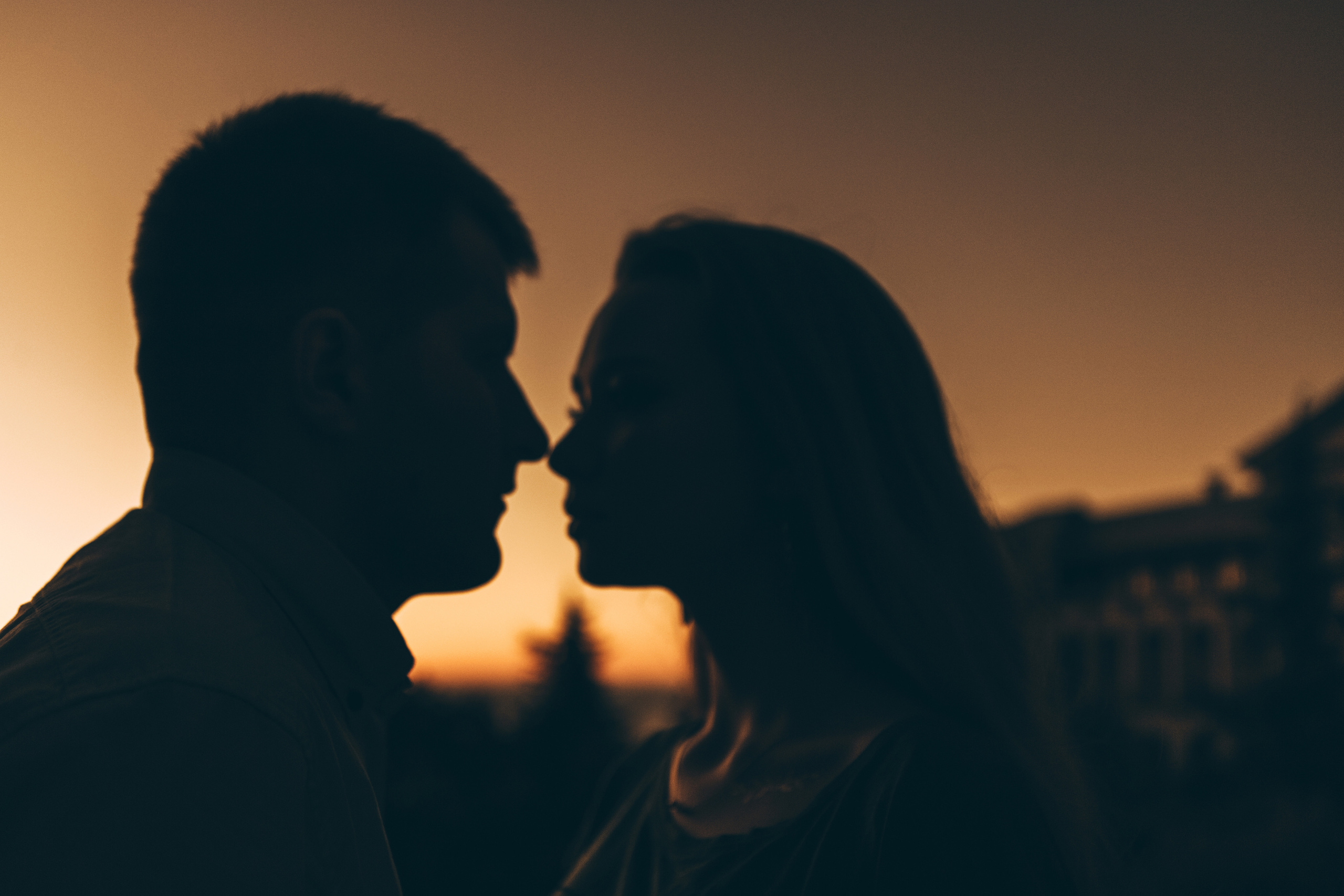 Лавстори в Сочи около заброшенного санатория Орджоникидзе