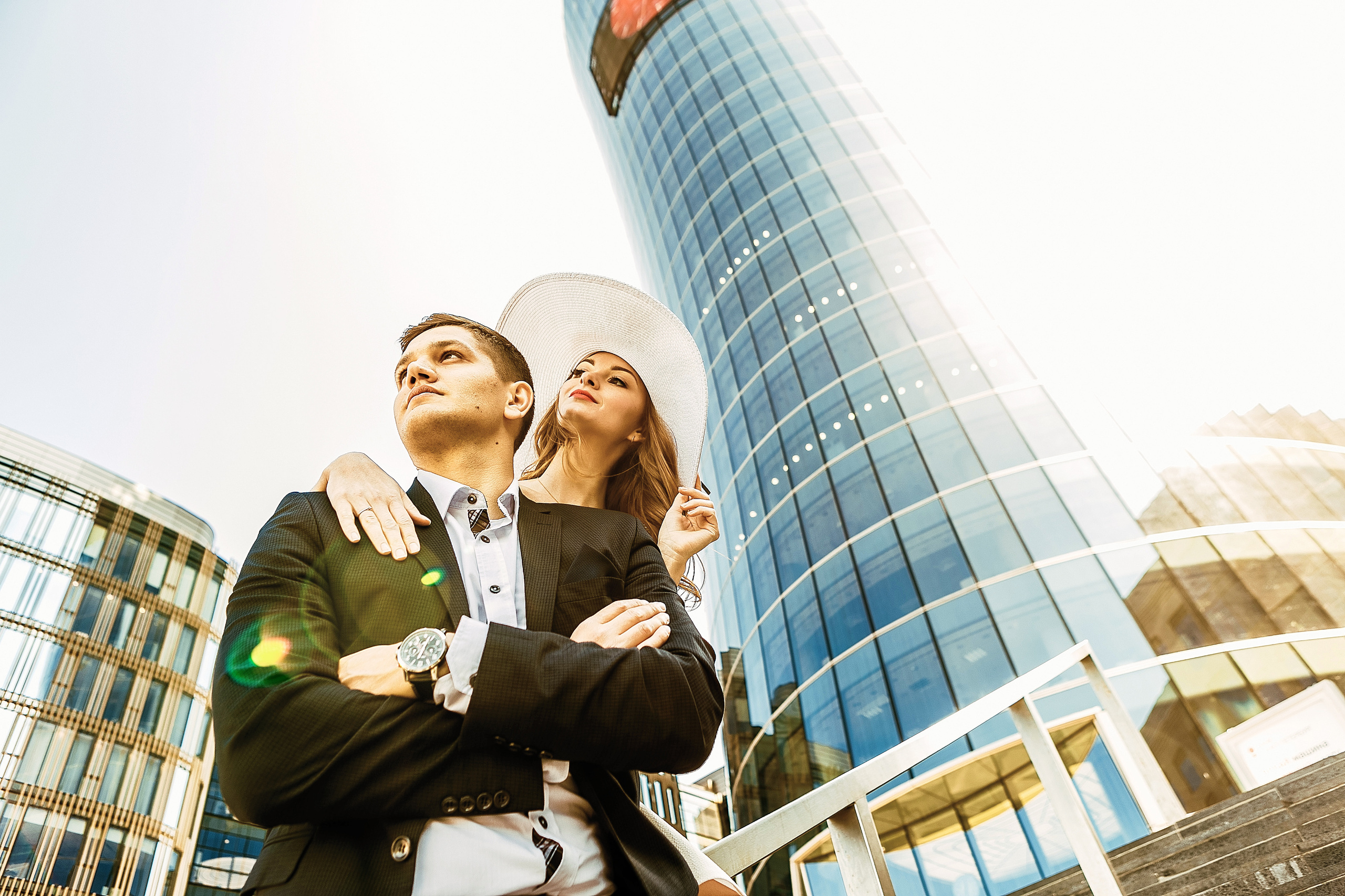 Классическая лавстори фотосессия около банка Санкт-Петербург