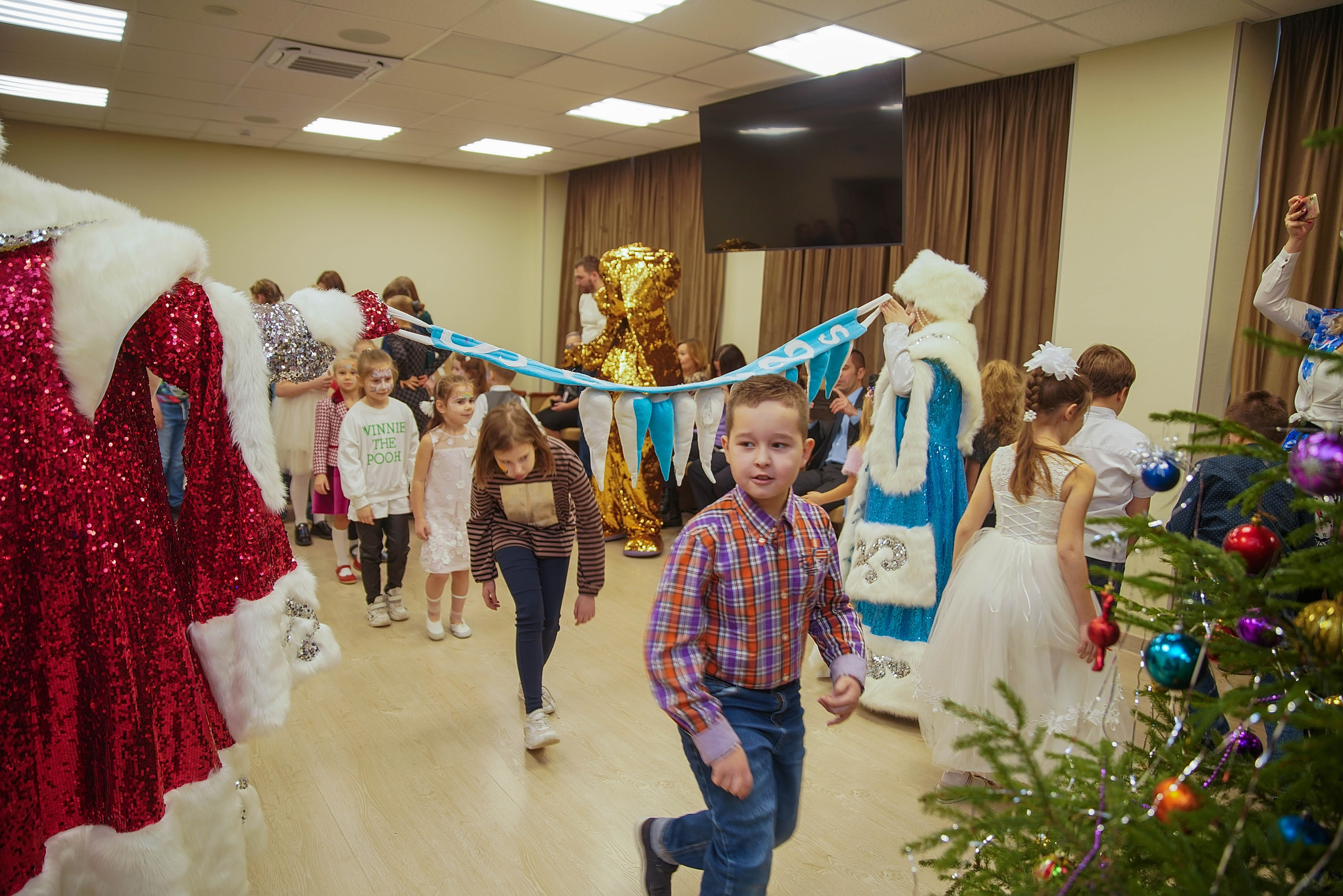 Елка НБД банк. Семейный и детский фотограф в Нижнем Новгороде