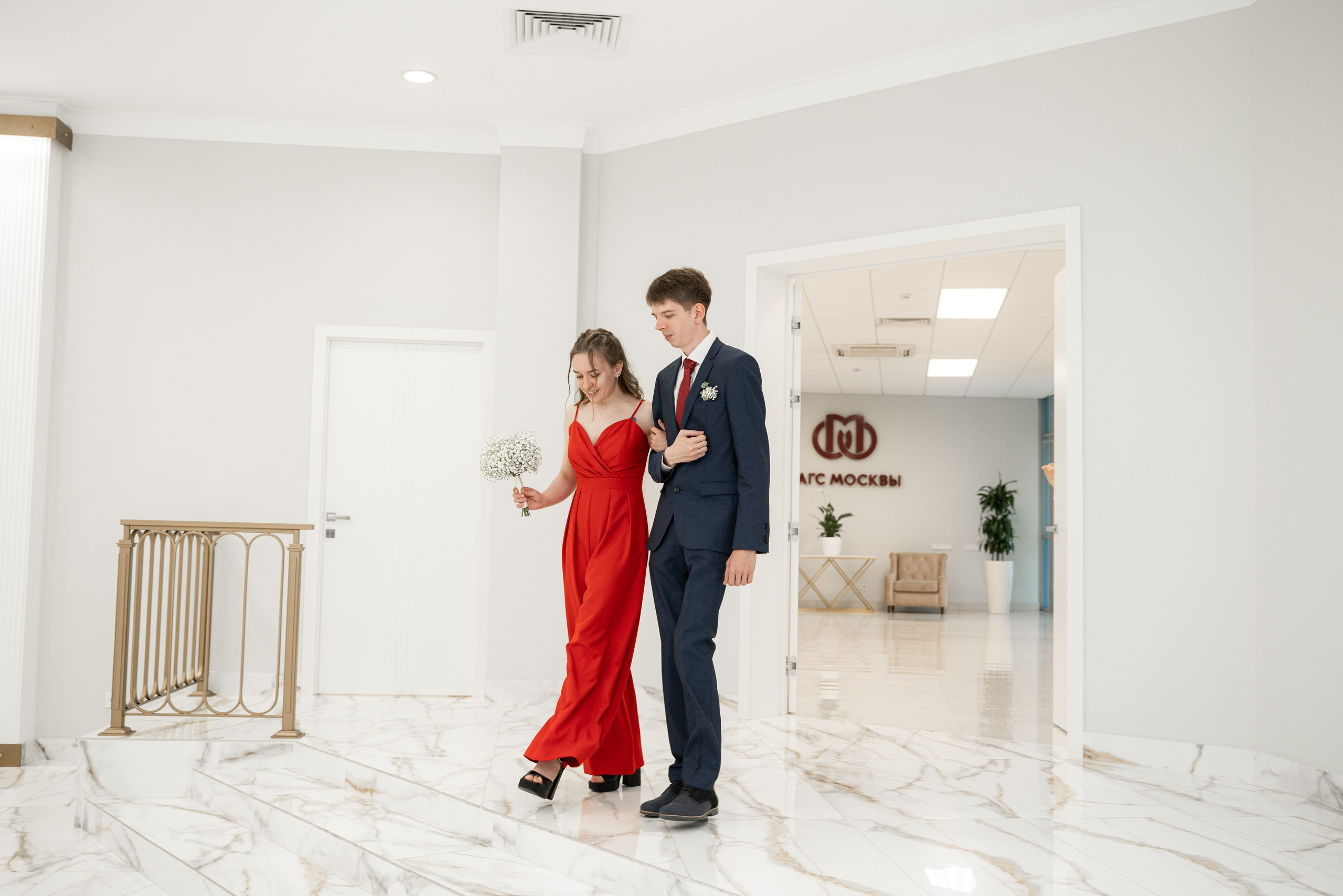 Гоша & Женя | Роспись, прогулка под дождем. Свадебный фотограф Москва Инесса Зверева