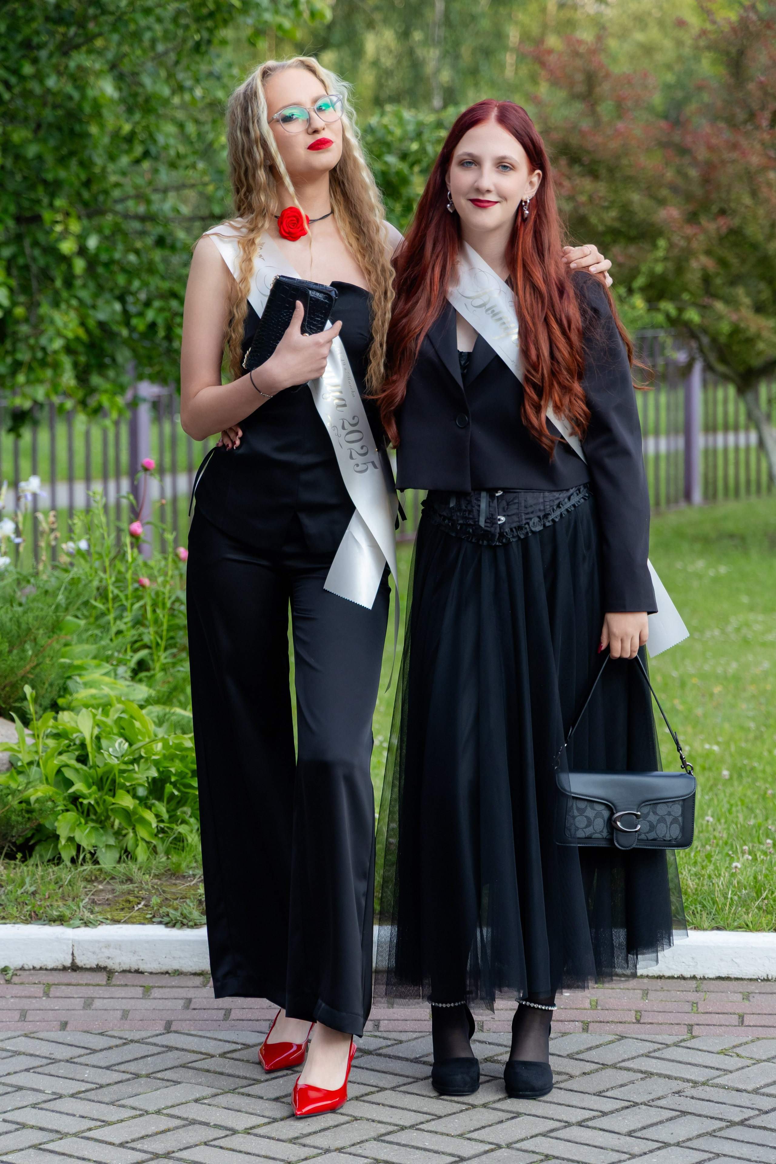 Школьный выпускной 2025 год в Минске, Беларуси. Свадебный фотограф в Минске/Беларуси Сергей Спиридонов