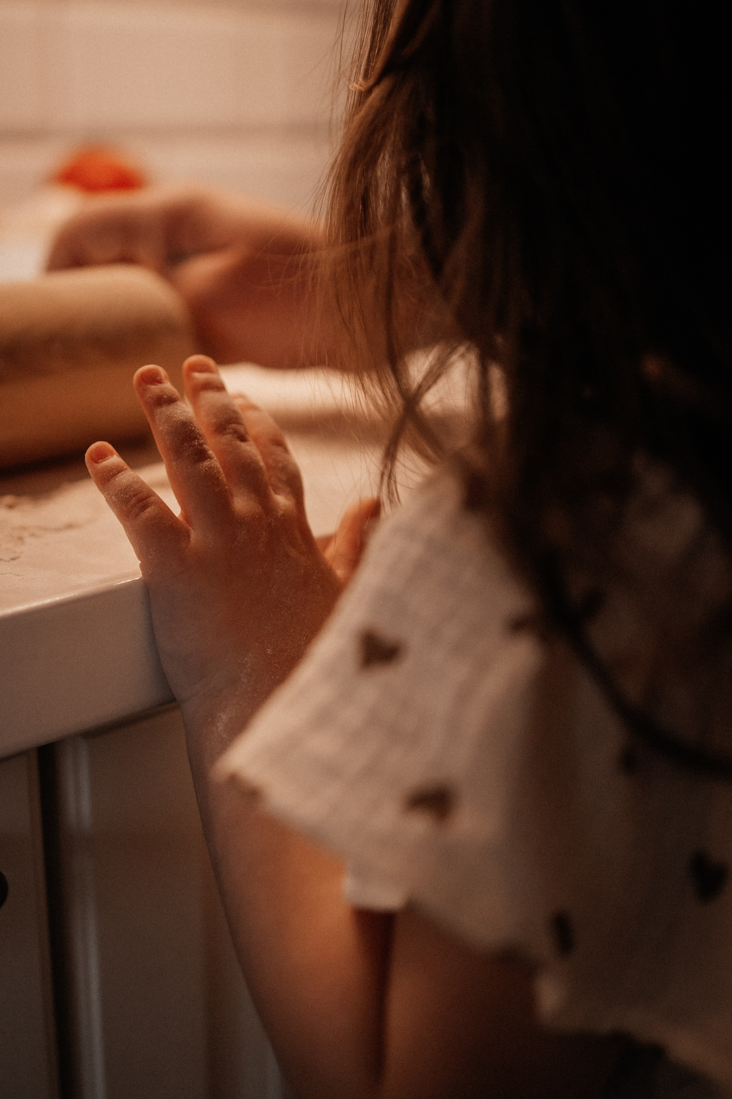 Домашняя фотосессия на кухне. Фотограф Алия Танцыкужина