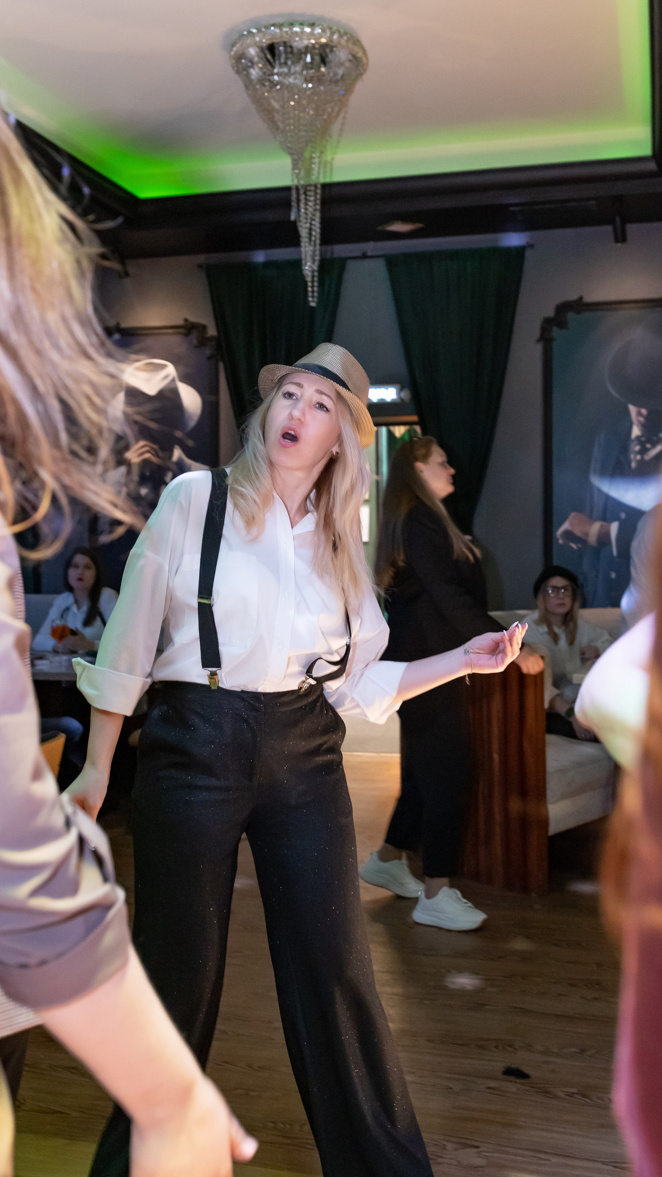 I`mom`s шоу-квиз «Детективы». Сказочный фотограф для Вас и Вашей семьи