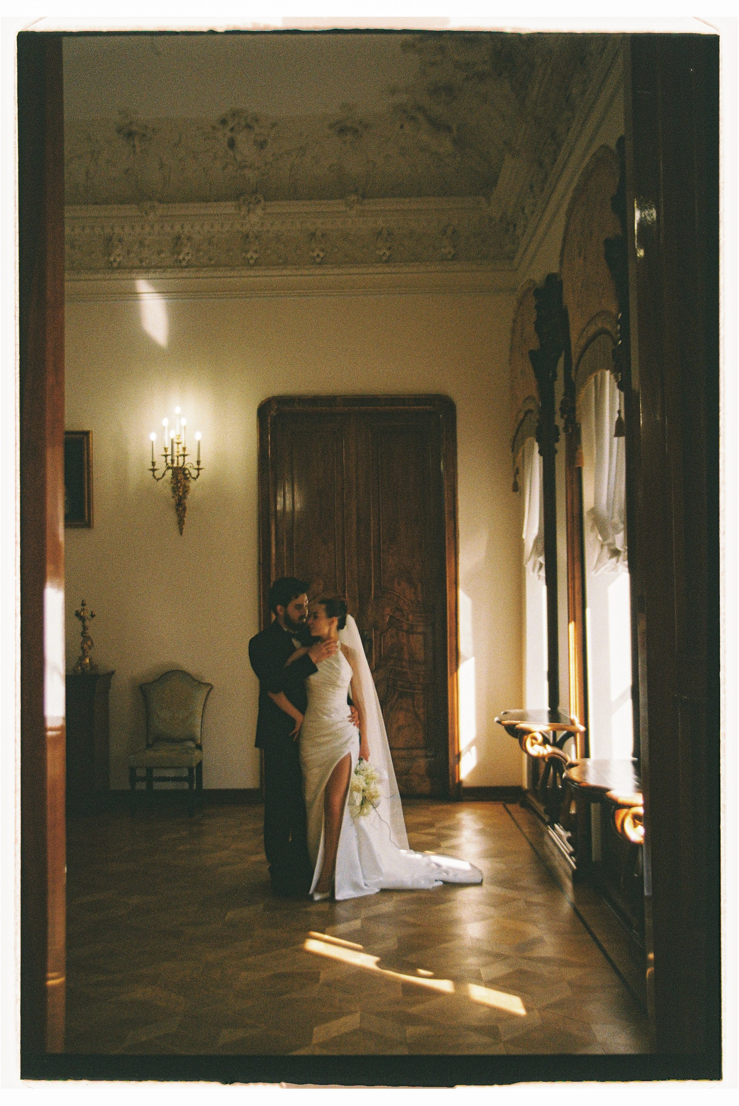 Сентиментальная свадебная фотография