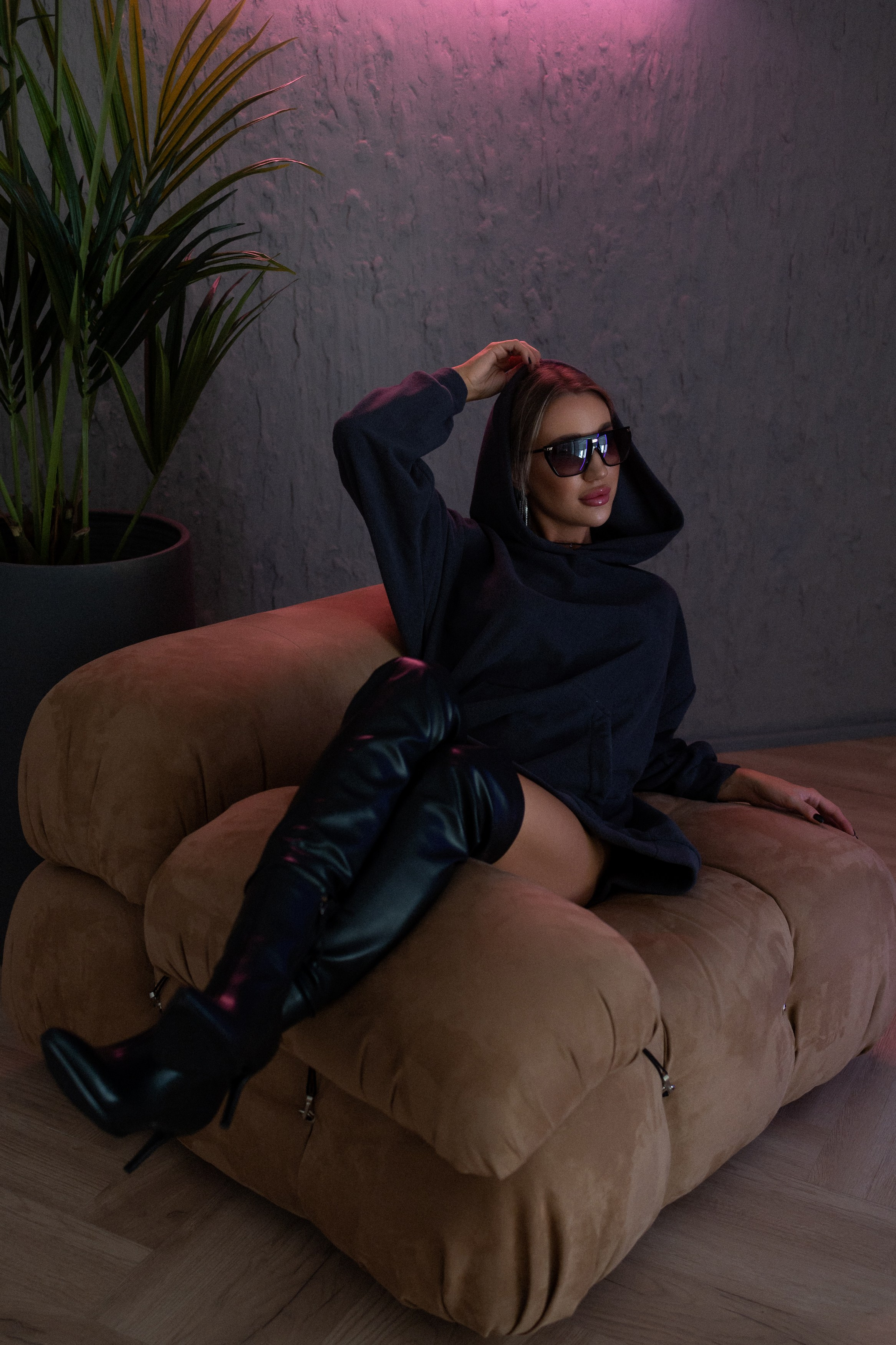 Capsula. Фотограф свадебный, репортажный, индивидуальный, фото для маркетплейсов, брендов, автосалонов