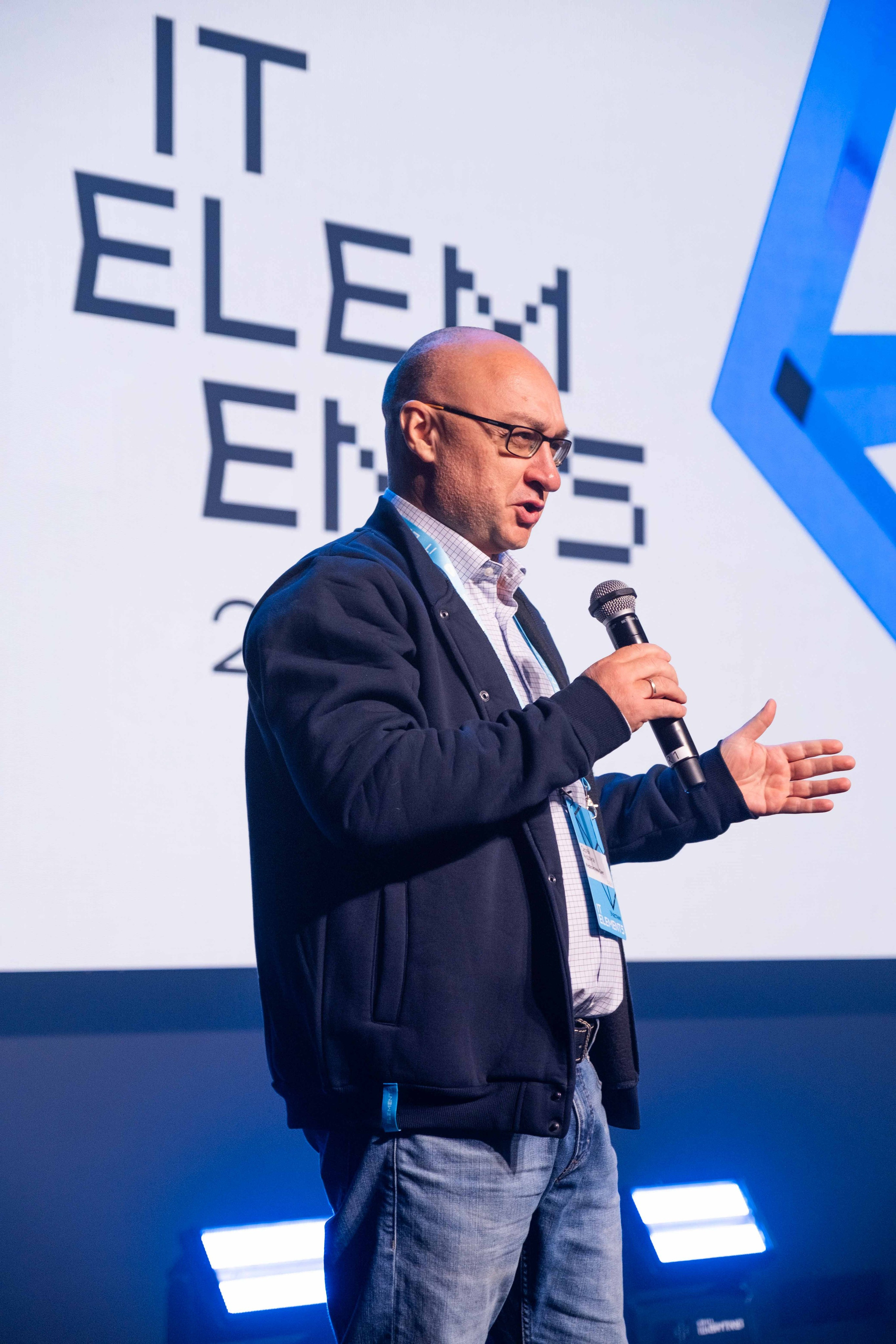 Альбом конференция. Фото тур