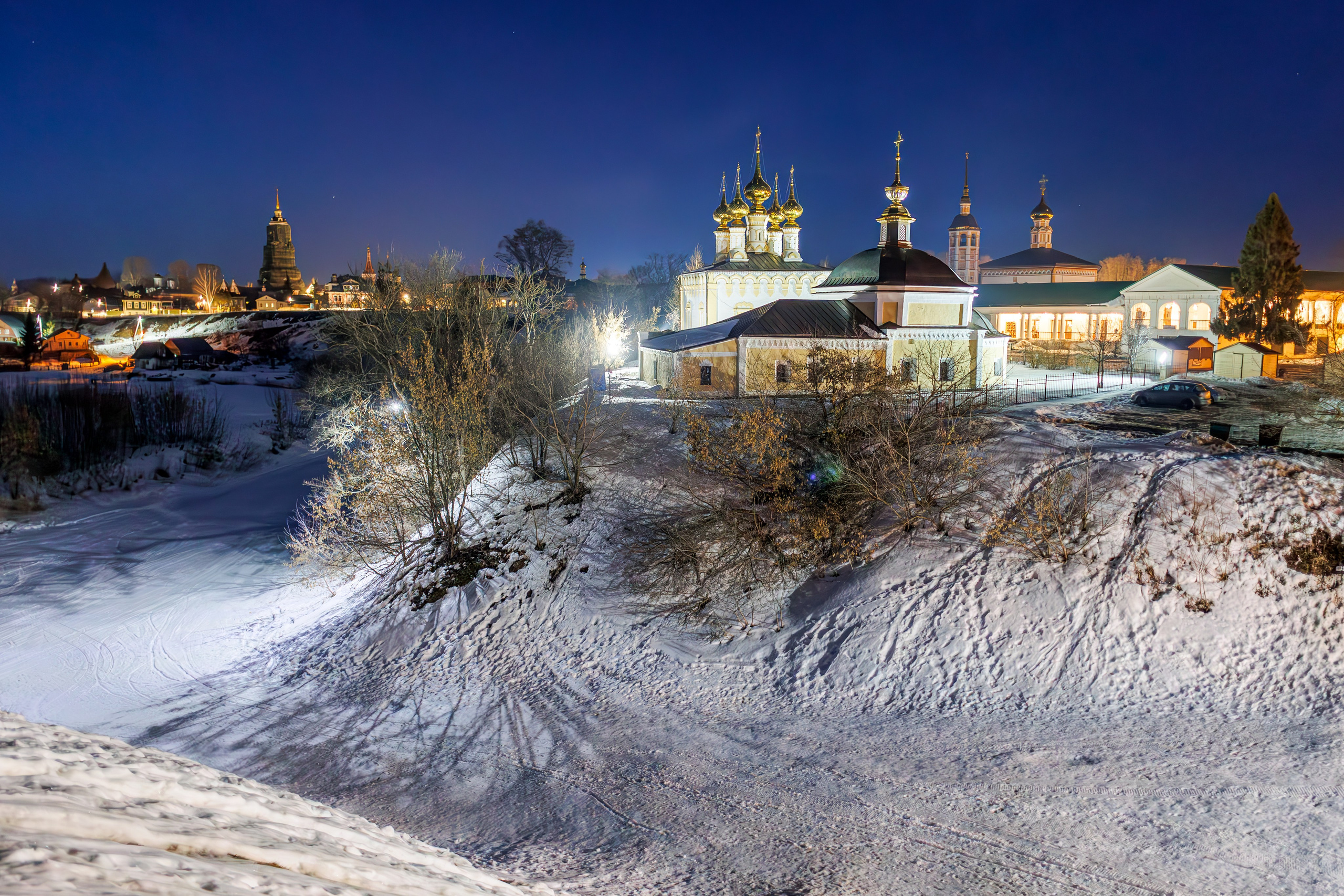 Прогулка по вечернему Суздалю. Профессиональная фото и видеосъемка. Москва