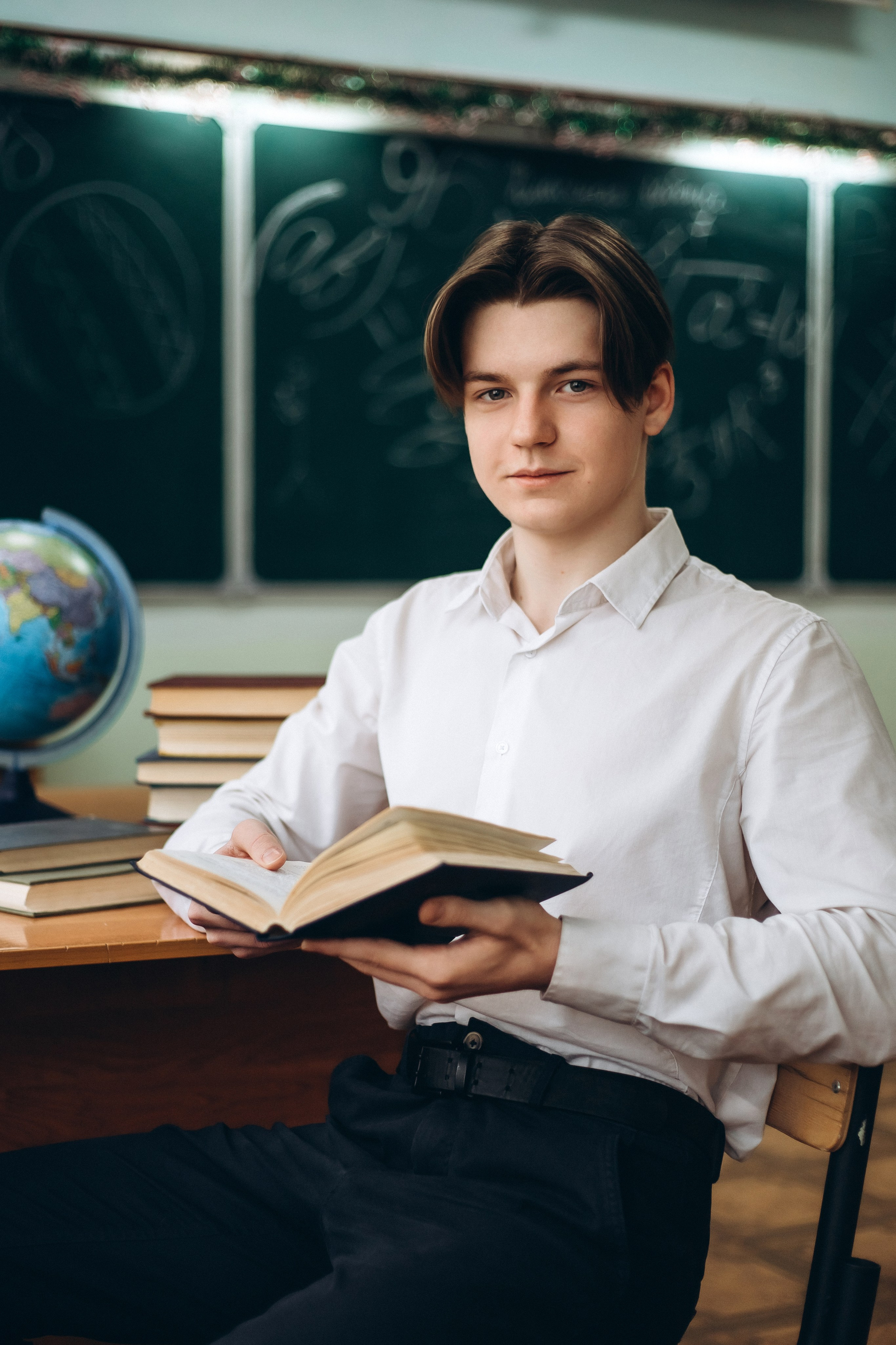 Выпускной класс на альбомы в школе. Портретный и семейный фотограф в Саратове Елена Шустова