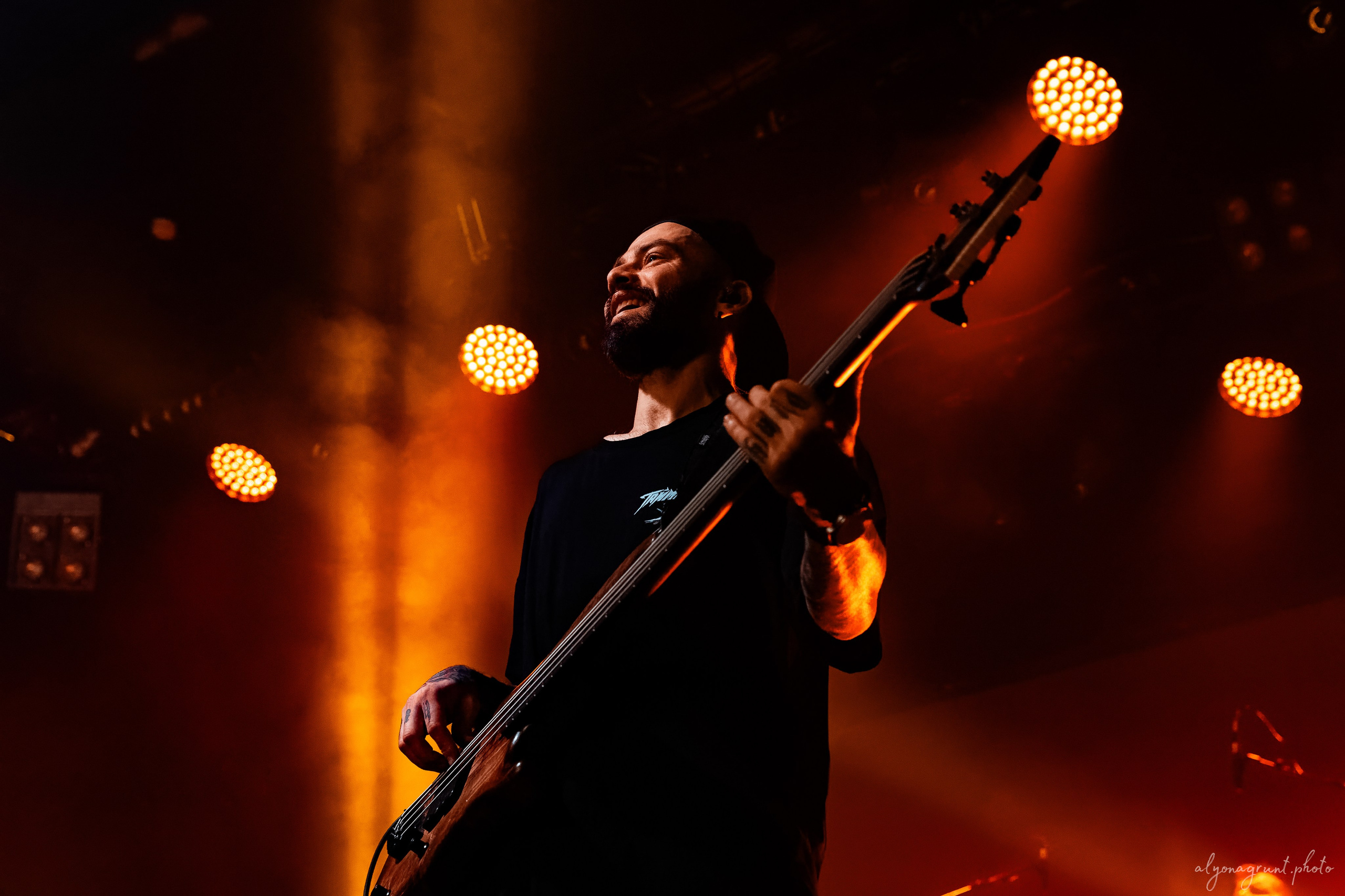 Таймсквер, фоторепортаж, СПБ, Космонавт, 14.11.2025. Алена Адрианова: фотограф в Санкт-Петербурге