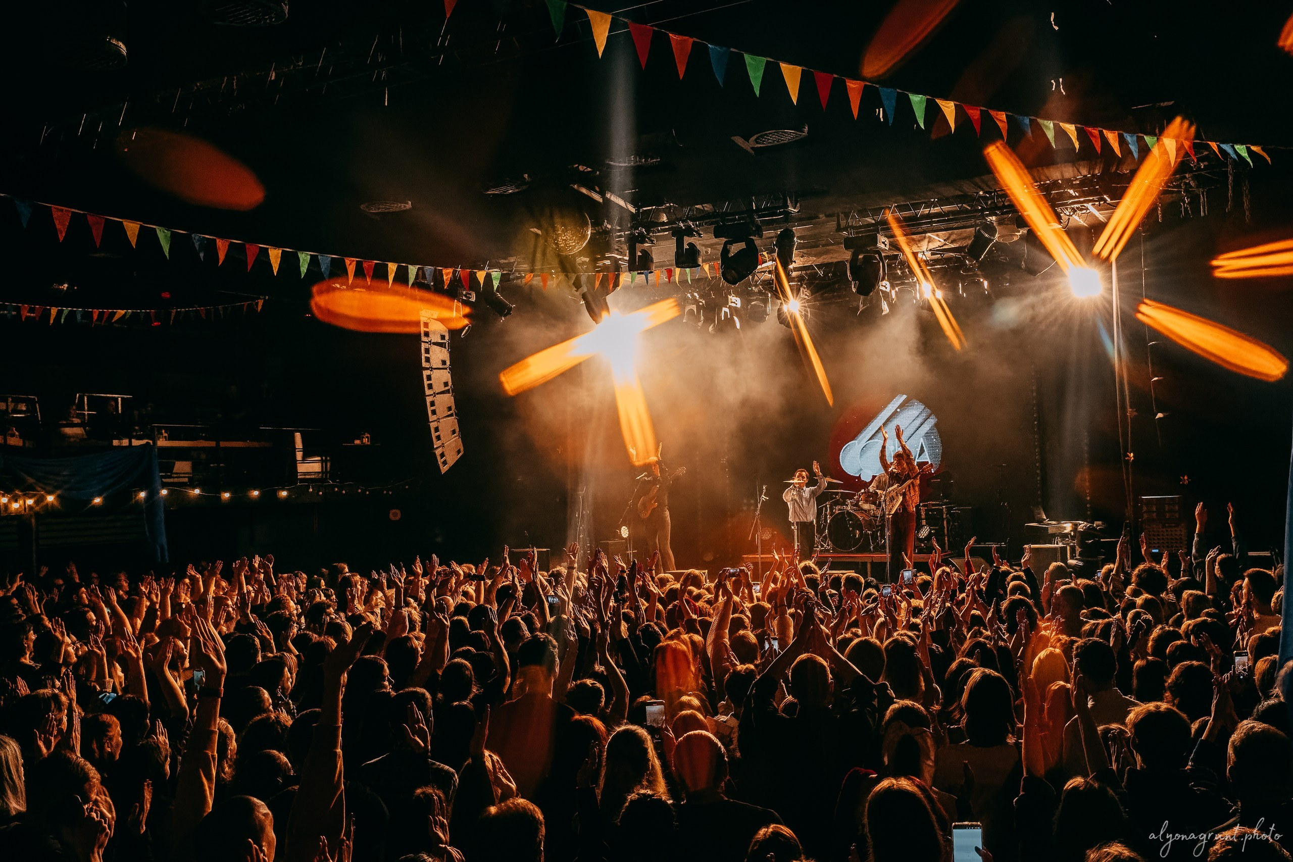 Сова, фоторепортаж, СПб, Космонавт, 18.12.2025. Алена Адрианова: фотограф в Санкт-Петербурге