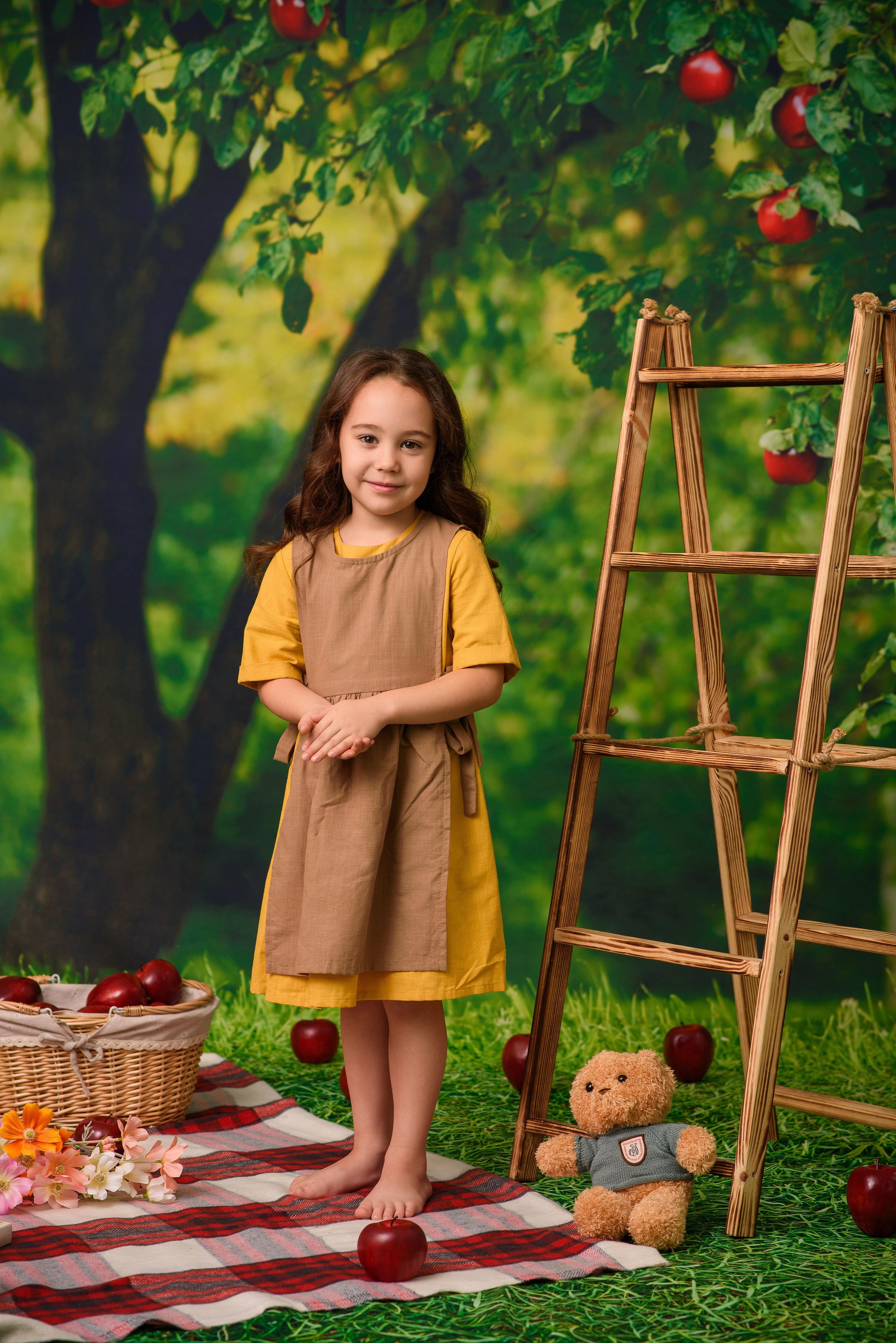 Яблочный сад. Детская фотостудия Москва