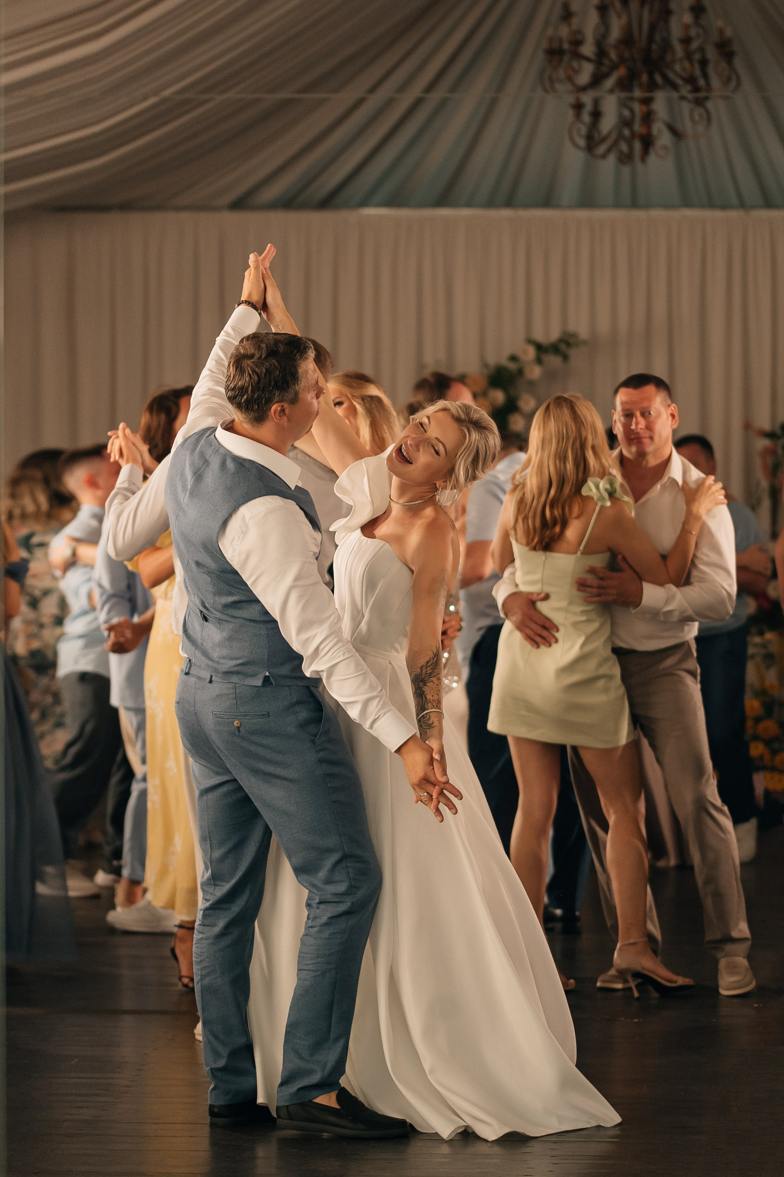 ANONS. Мария — Свадебный фотограф