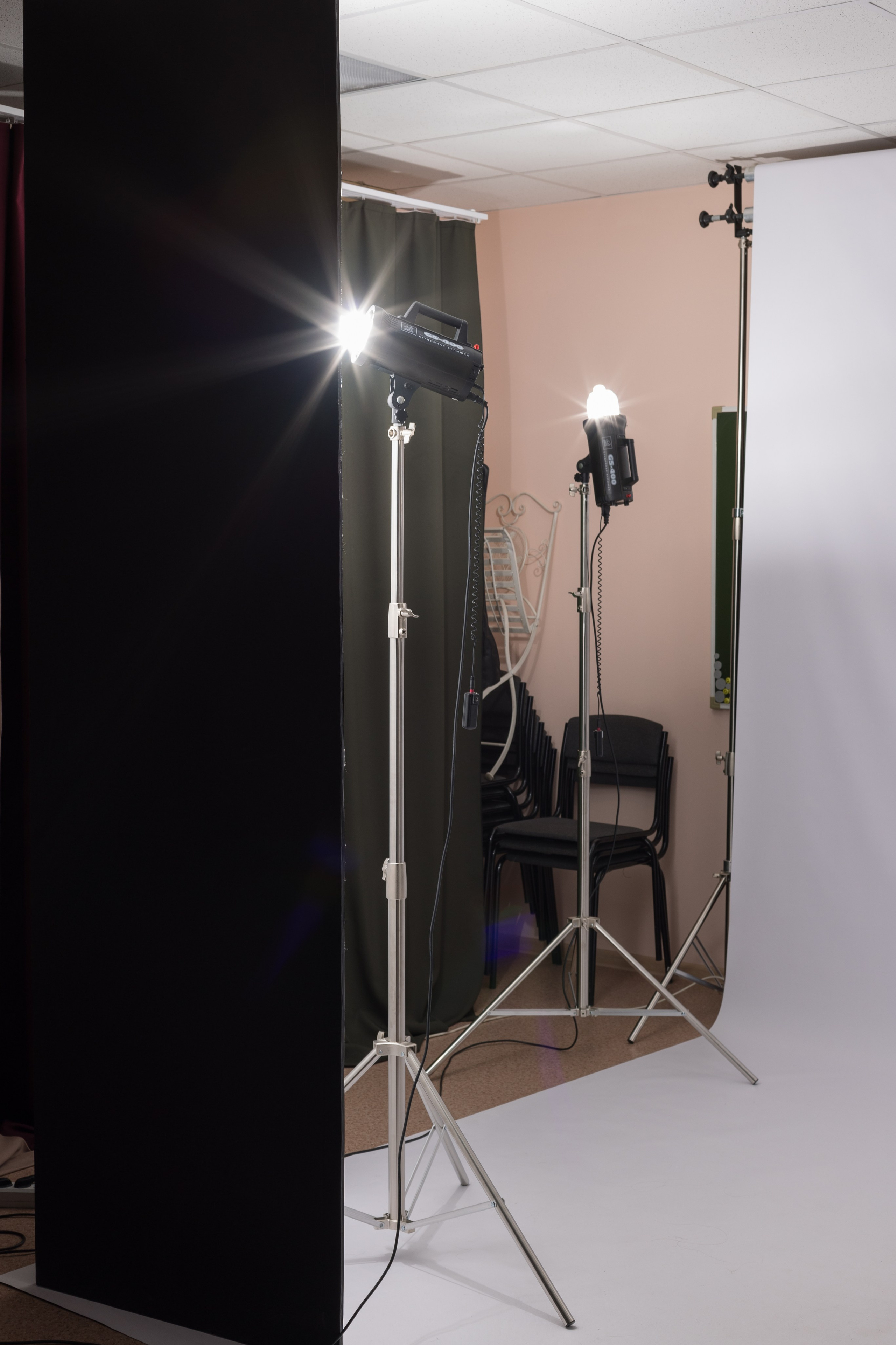 Интерьер фотостудии IRBIS. Фотограф Ирина Бобрешова. Коряжма