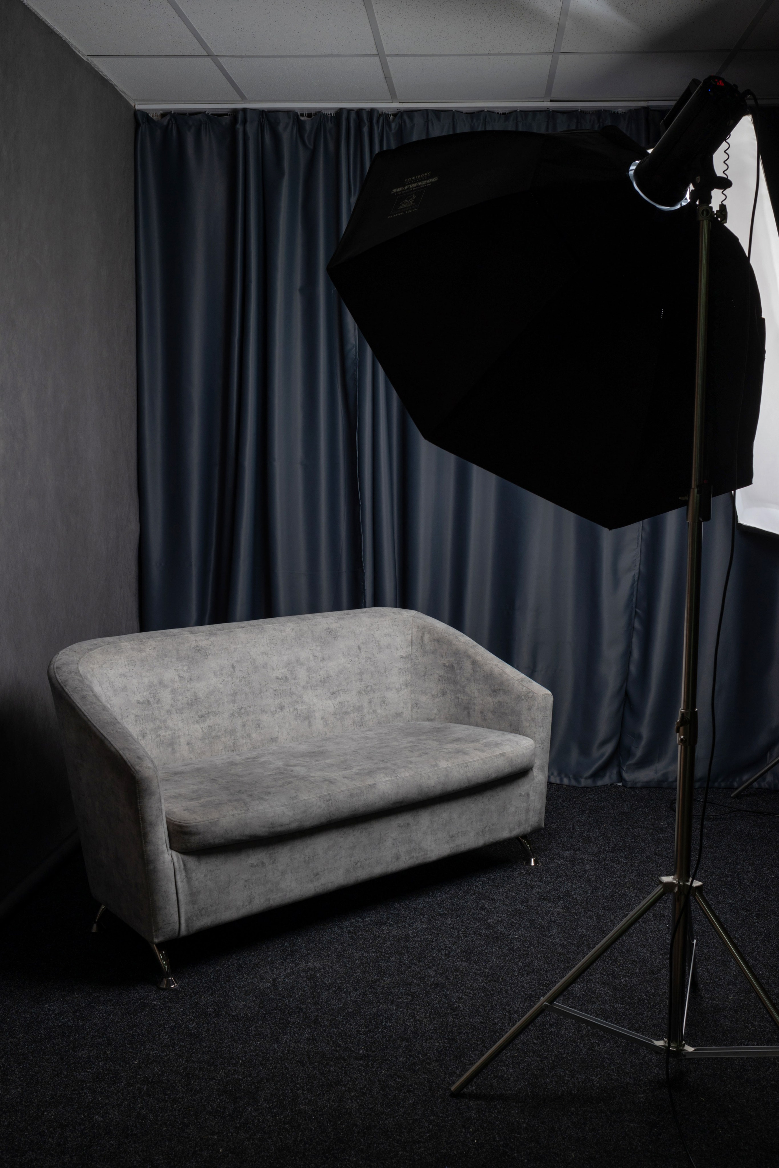 Интерьер фотостудии IRBIS. Фотограф Ирина Бобрешова. Коряжма