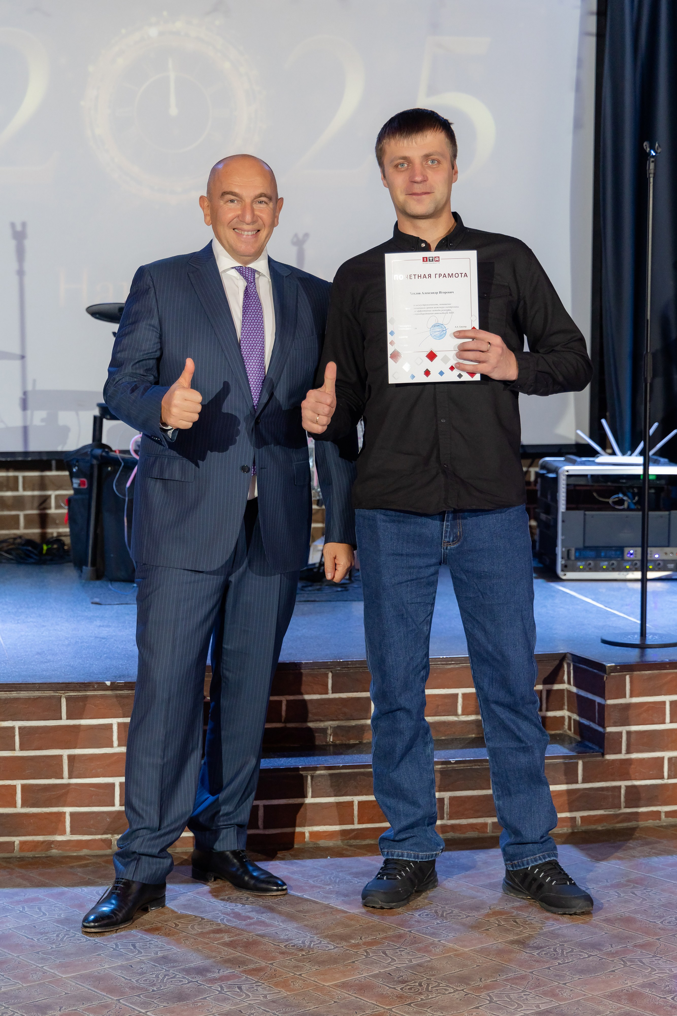 Корпоративная новогодняя съемка для логистической компании ИТА. Свадебный фотограф в Минске/Беларуси Сергей Спиридонов