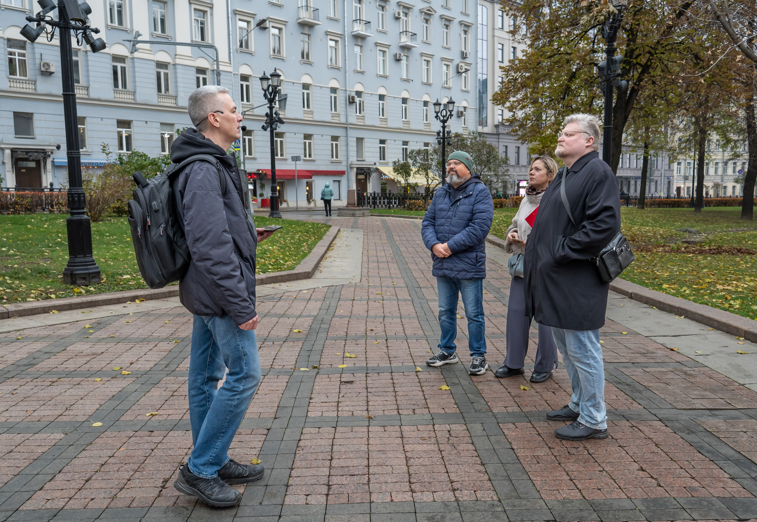 Гид Денис. Фотограф в Москве