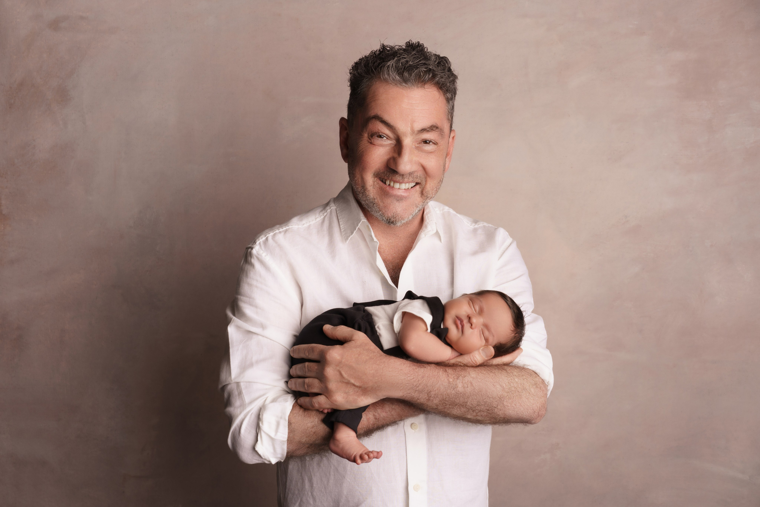 Семейные фотосессии с новорожденными | Трогательные кадры малышей и их близких в Москве и МО. Фотосессия новорожденных в Москве и Московской области | Профессиональный фотограф newborn — Татьяна Иванова