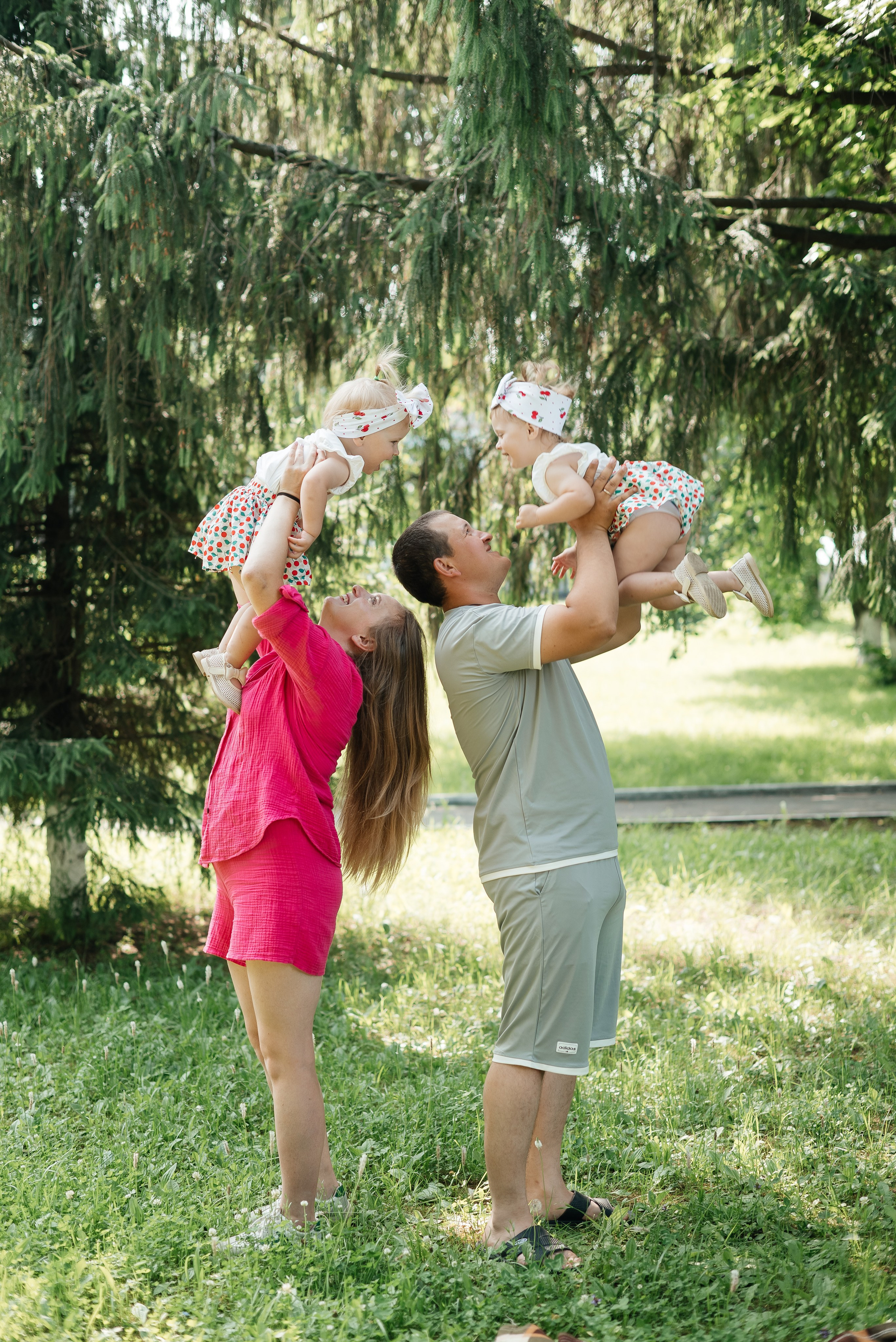 Семейная фотосессия прайс. Свадебный, семейный и школьный фотограф в Бийске Ксения Мамаева