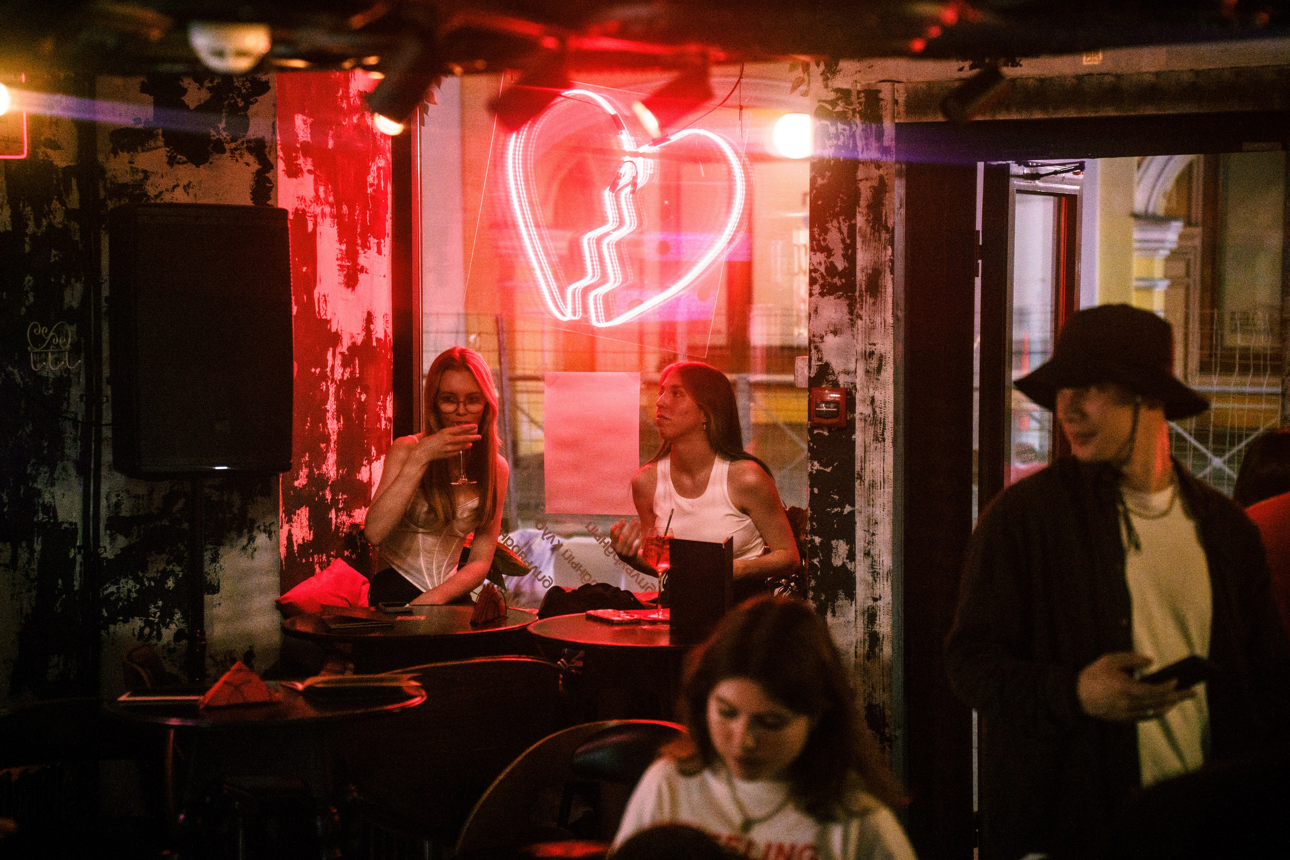 Бар разбитых сердец — 10/12 DJ's. Концертный и репортажный фотограф в Санкт-Петербурге Слава Пахомов