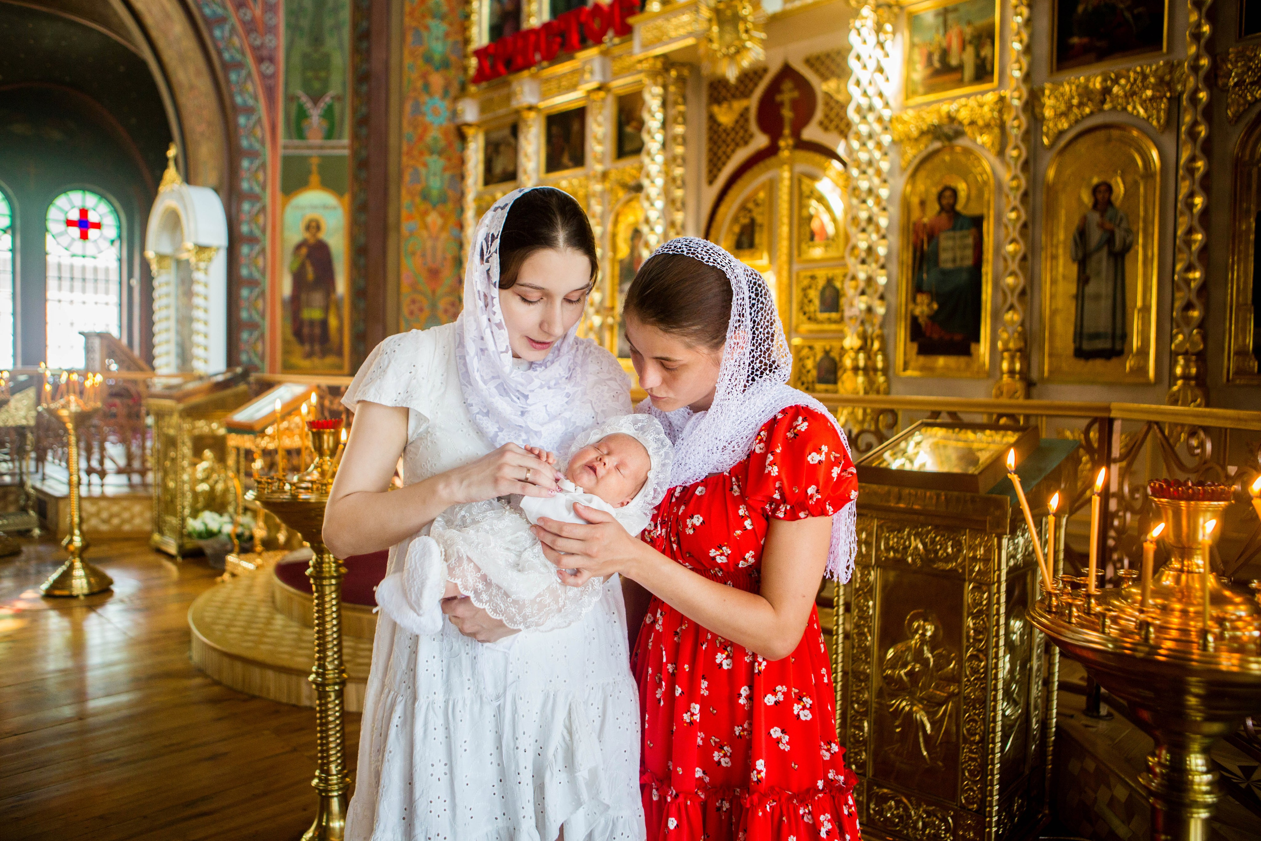 Крещение Надежды. Свято-Троицкий собор. Свадебный семейный и детский фотограф в Краснодаре Карина Федоровская