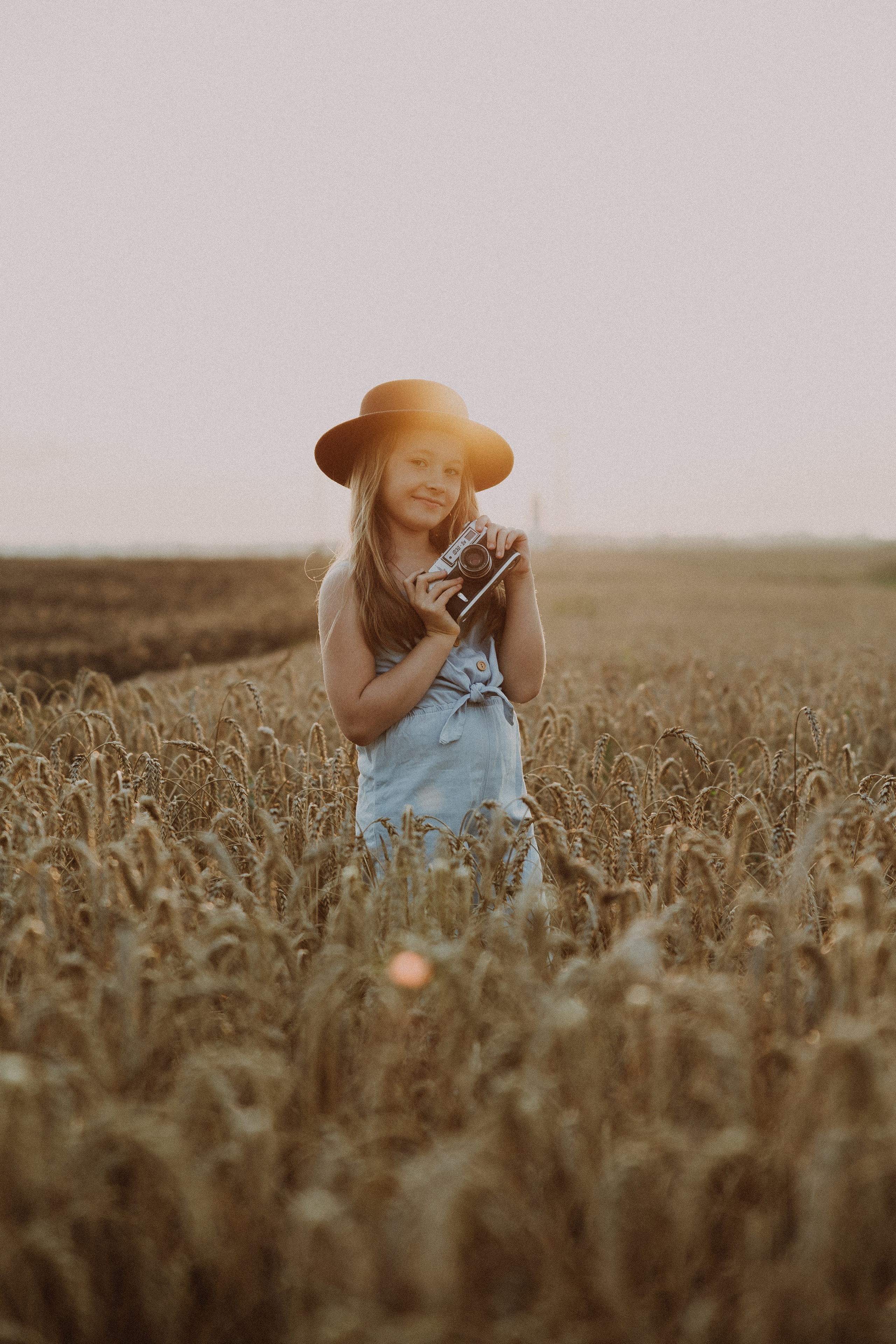 Семейная мама с дочками. Портретный и свадебный фотограф в Туле