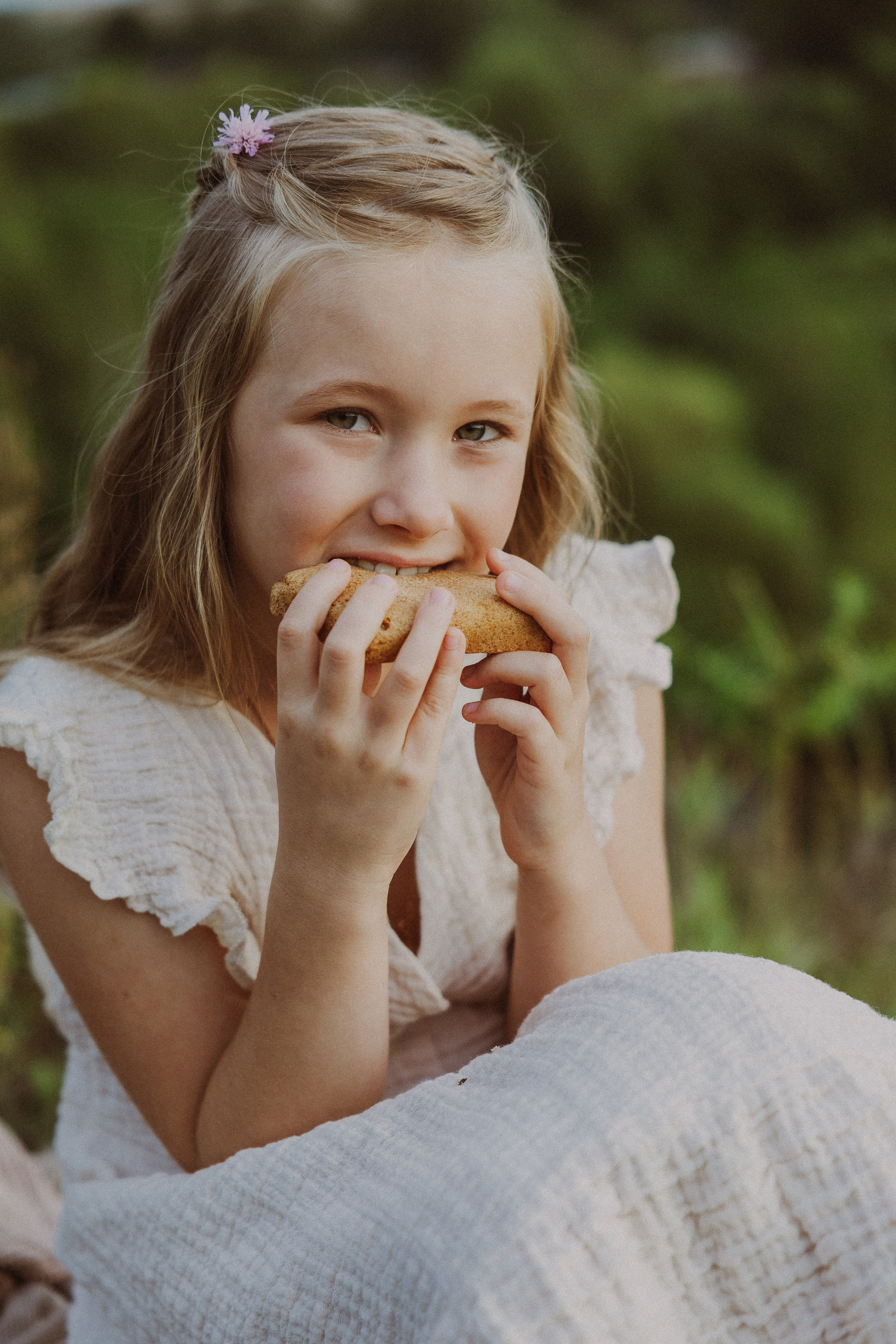 Семейная мама с дочками. Портретный и свадебный фотограф в Туле
