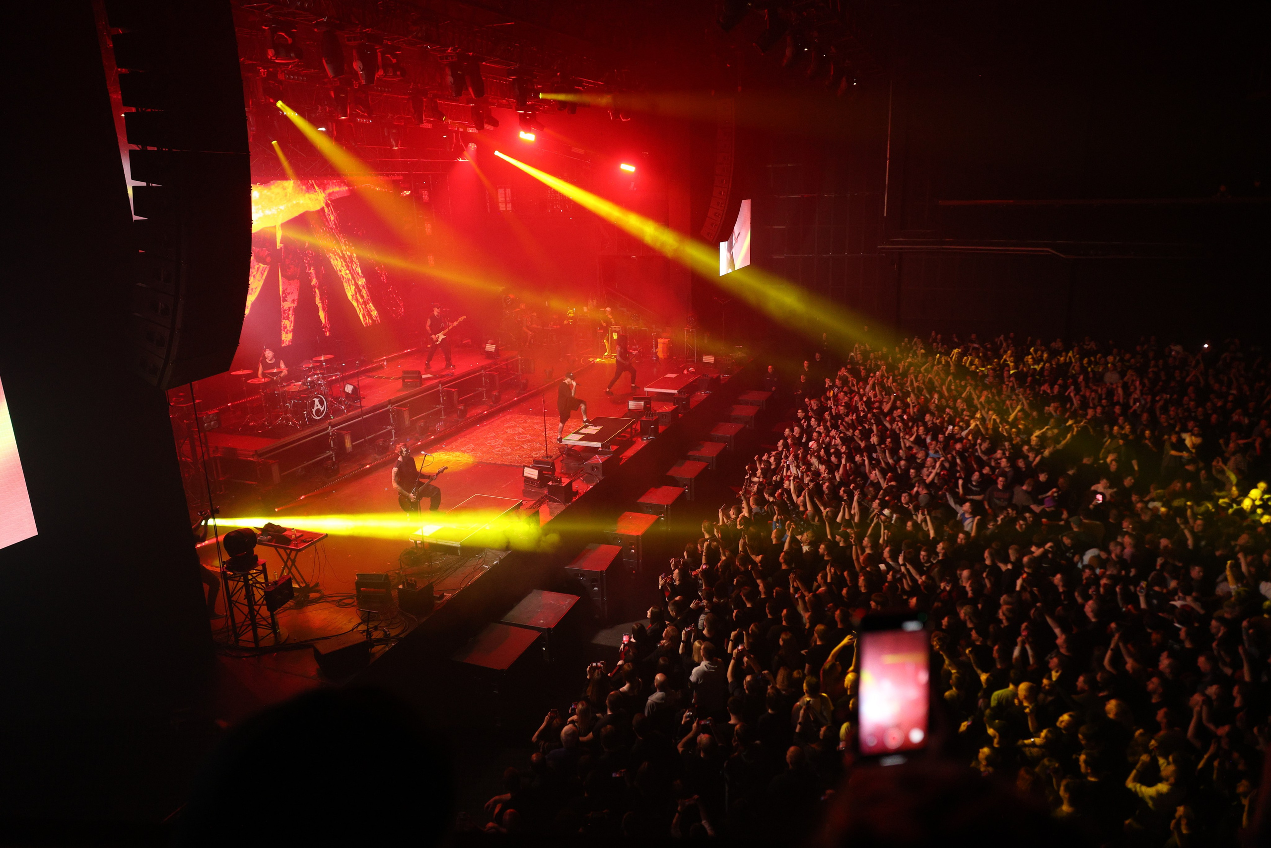 [AMATORY]. Концертный фотограф в Москве Алексей Вовк