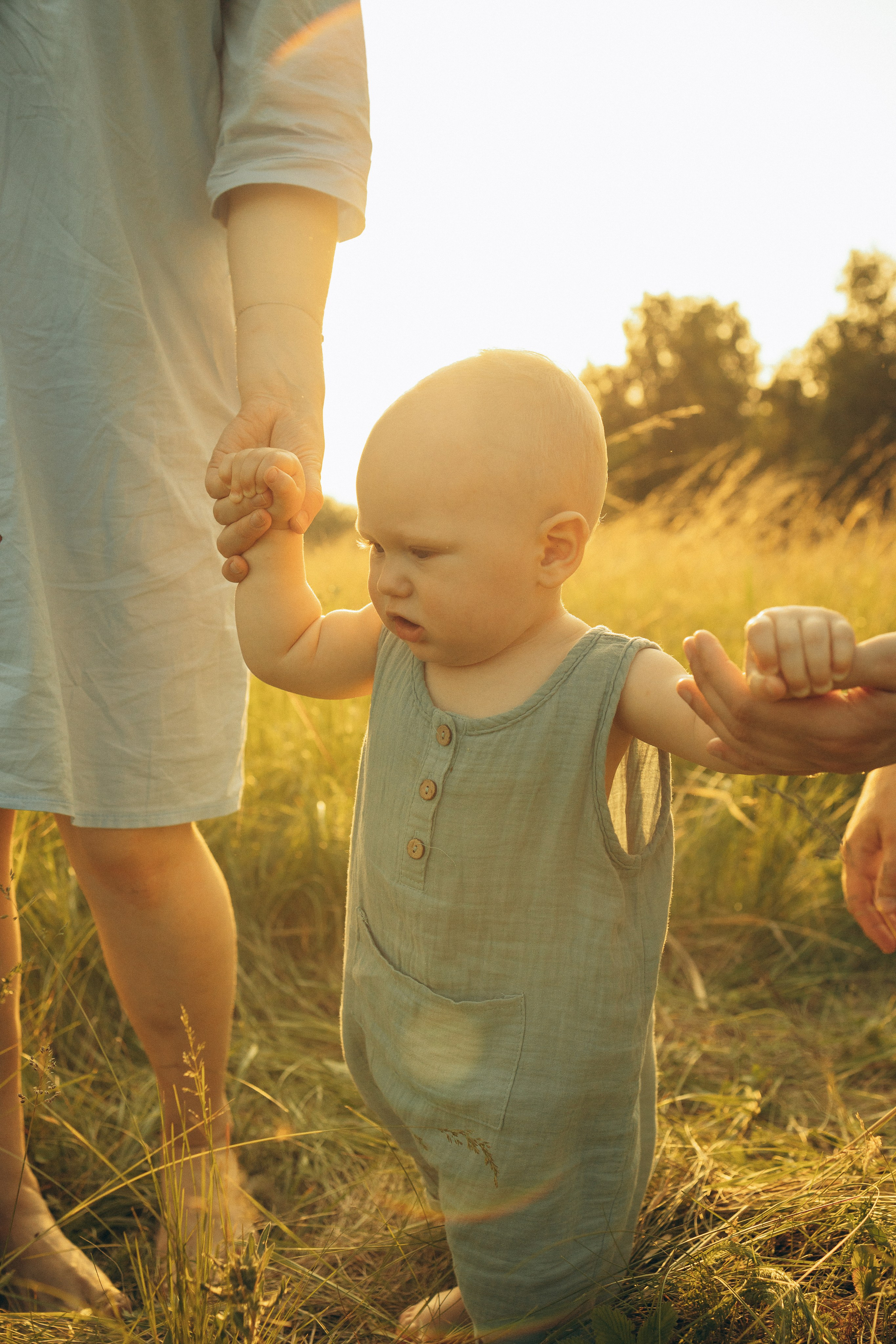 На природе. Семейный фотограф Новосибирск Фотограф на выписку Новосибирск