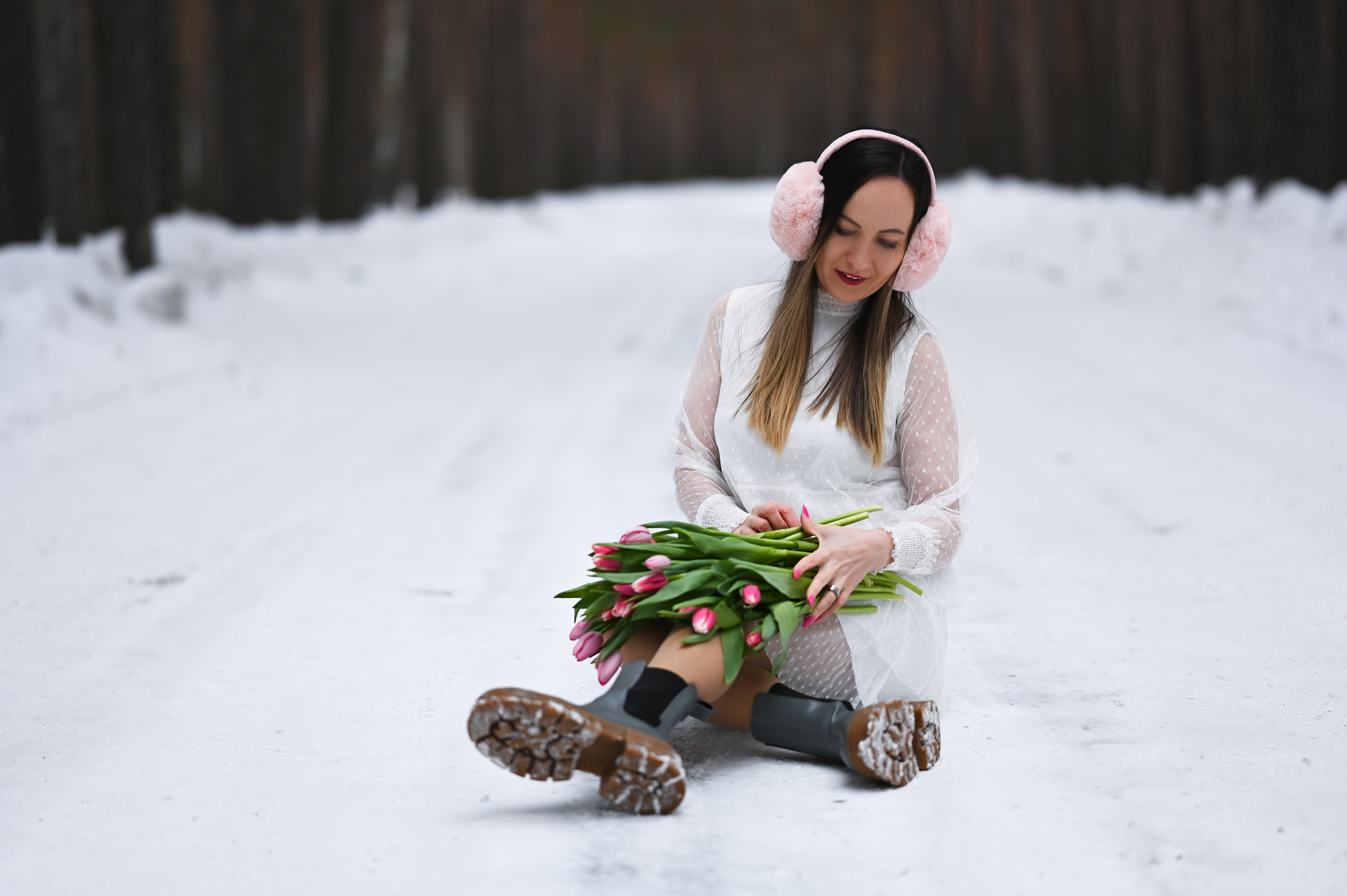 Фотосессия портретная с тюльпанами