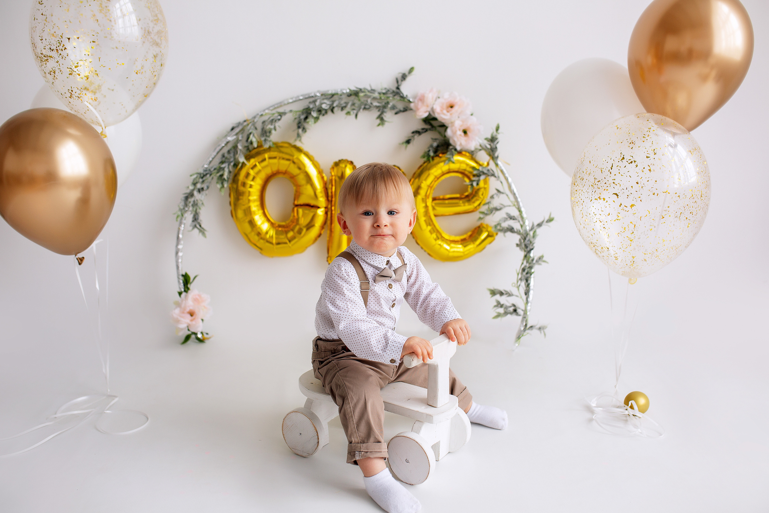 ЕВА и ВАНЯ год. Фотограф новорожденных Оксана Полевская