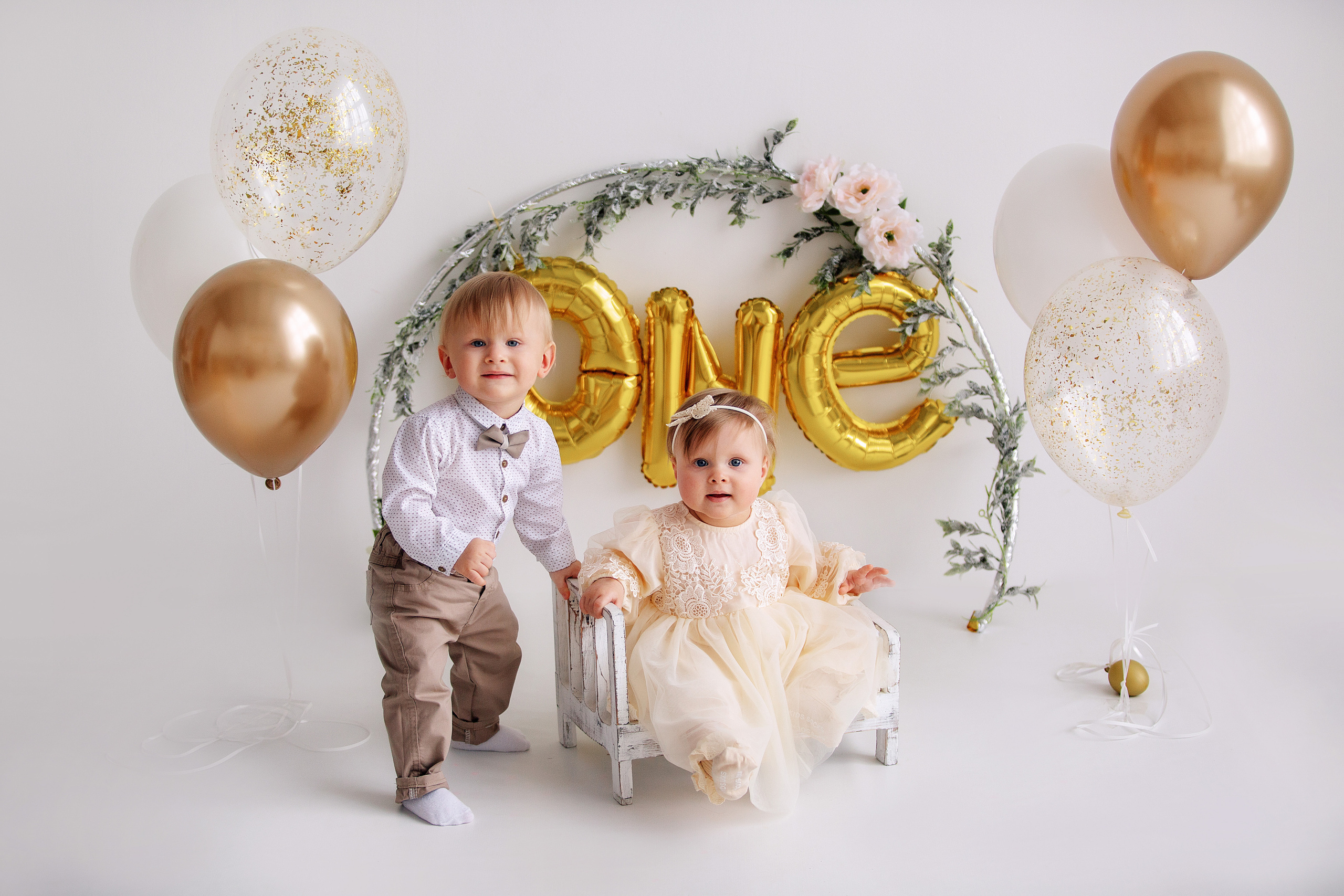 ЕВА и ВАНЯ год. Фотограф новорожденных Оксана Полевская