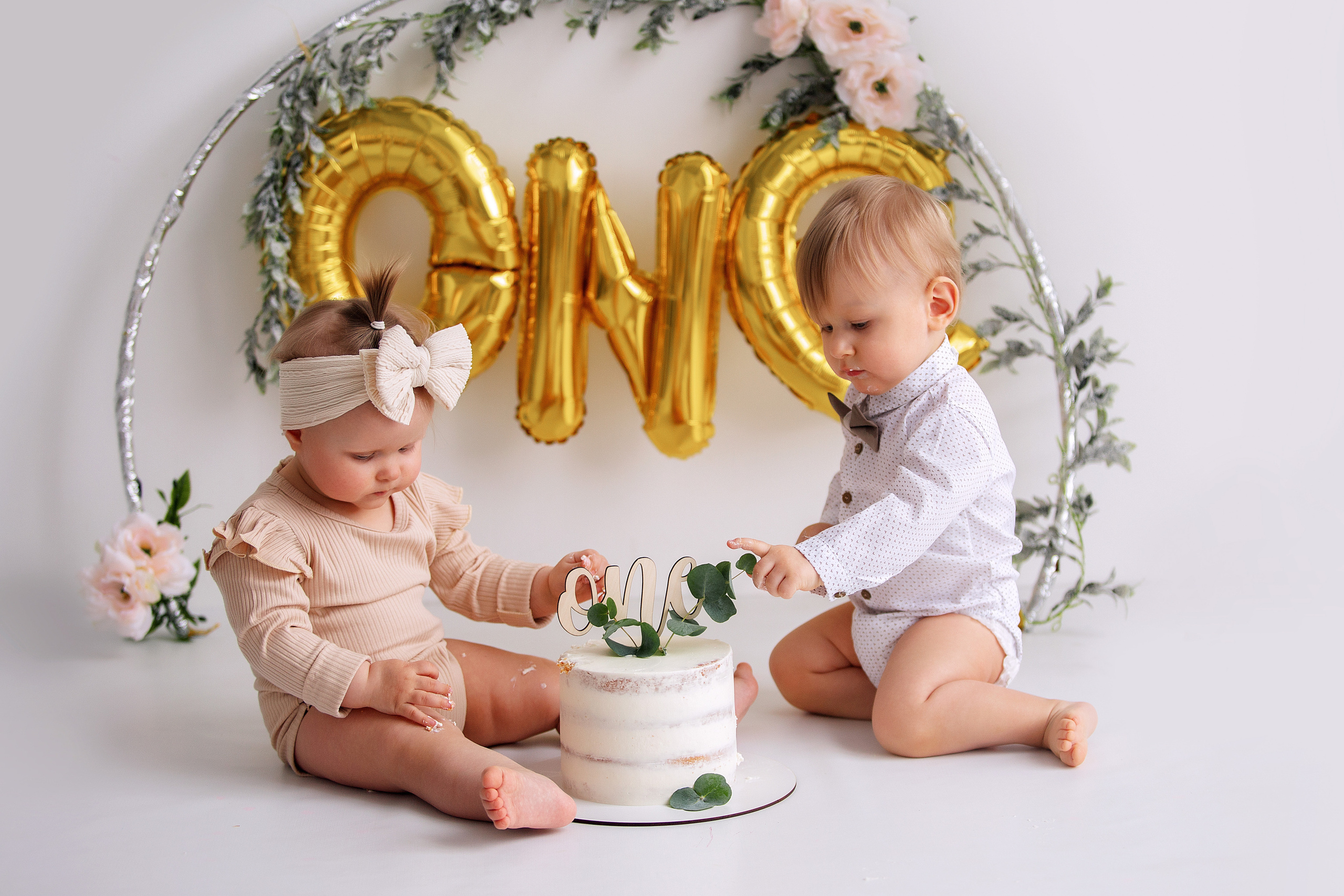 ЕВА и ВАНЯ год. Фотограф новорожденных Оксана Полевская