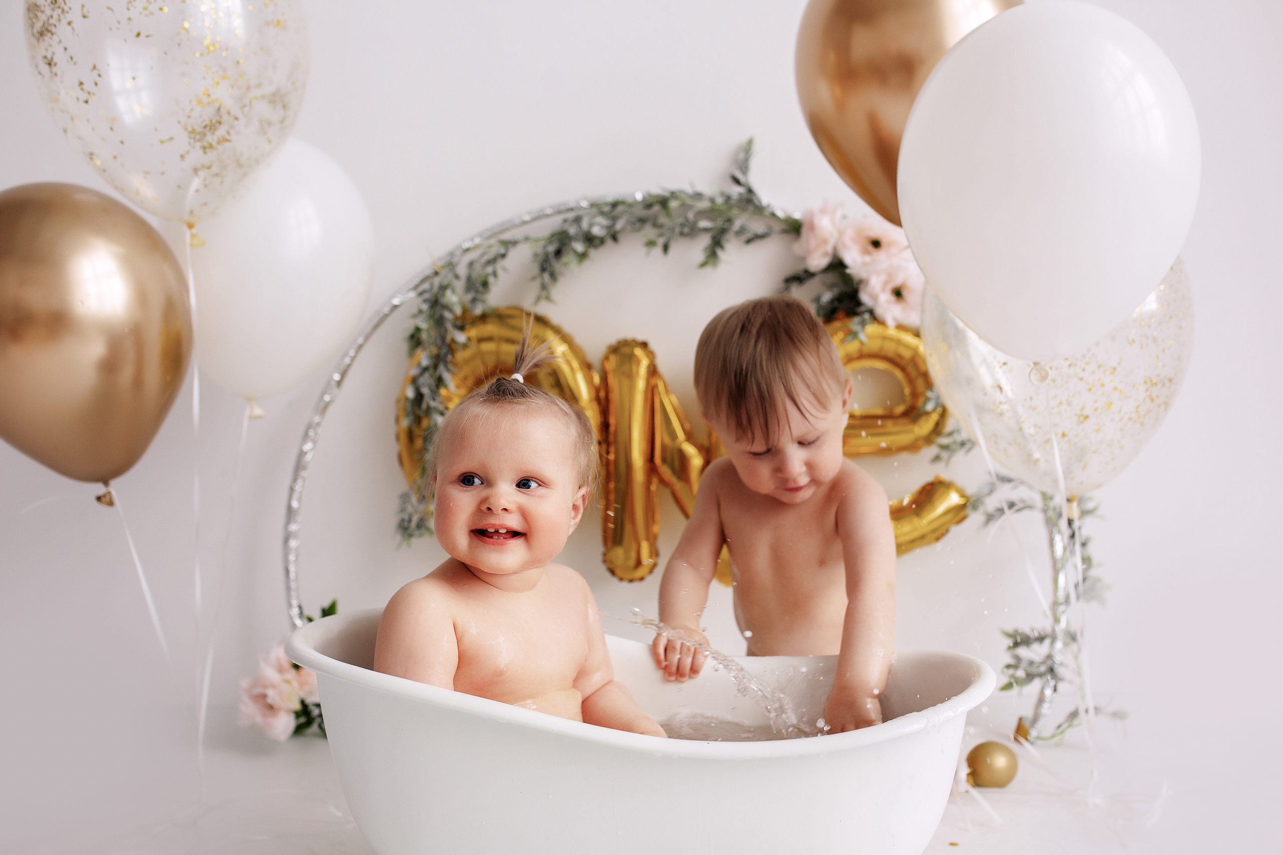 ЕВА и ВАНЯ год. Фотограф новорожденных Оксана Полевская